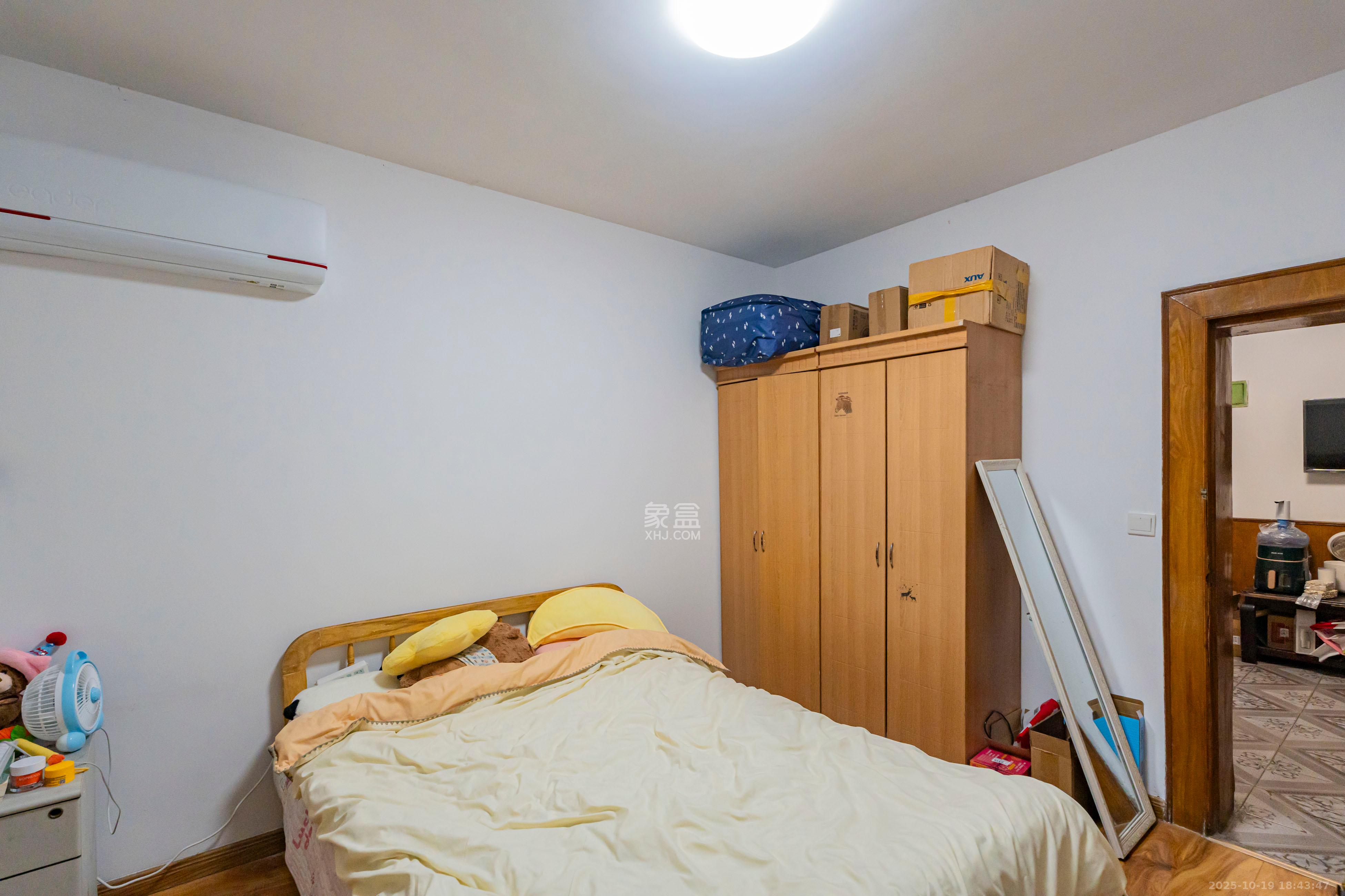 下麻园岭散盘  2室1厅1卫    45.0万卧室