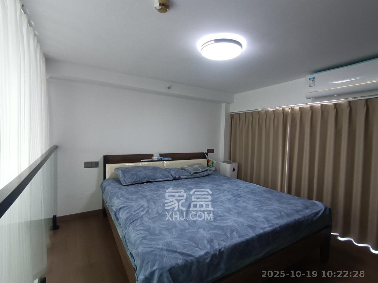 卓越中寰 2室1厅1卫 2200.0元/月 卓越中寰 2室1厅1卫 2200.0元/月室内图