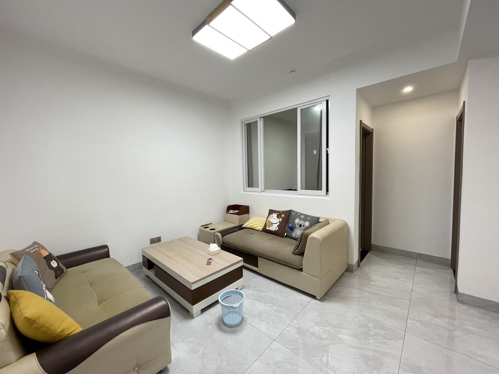 蓝城印象  2室1厅1卫    2500.0元/月室内图