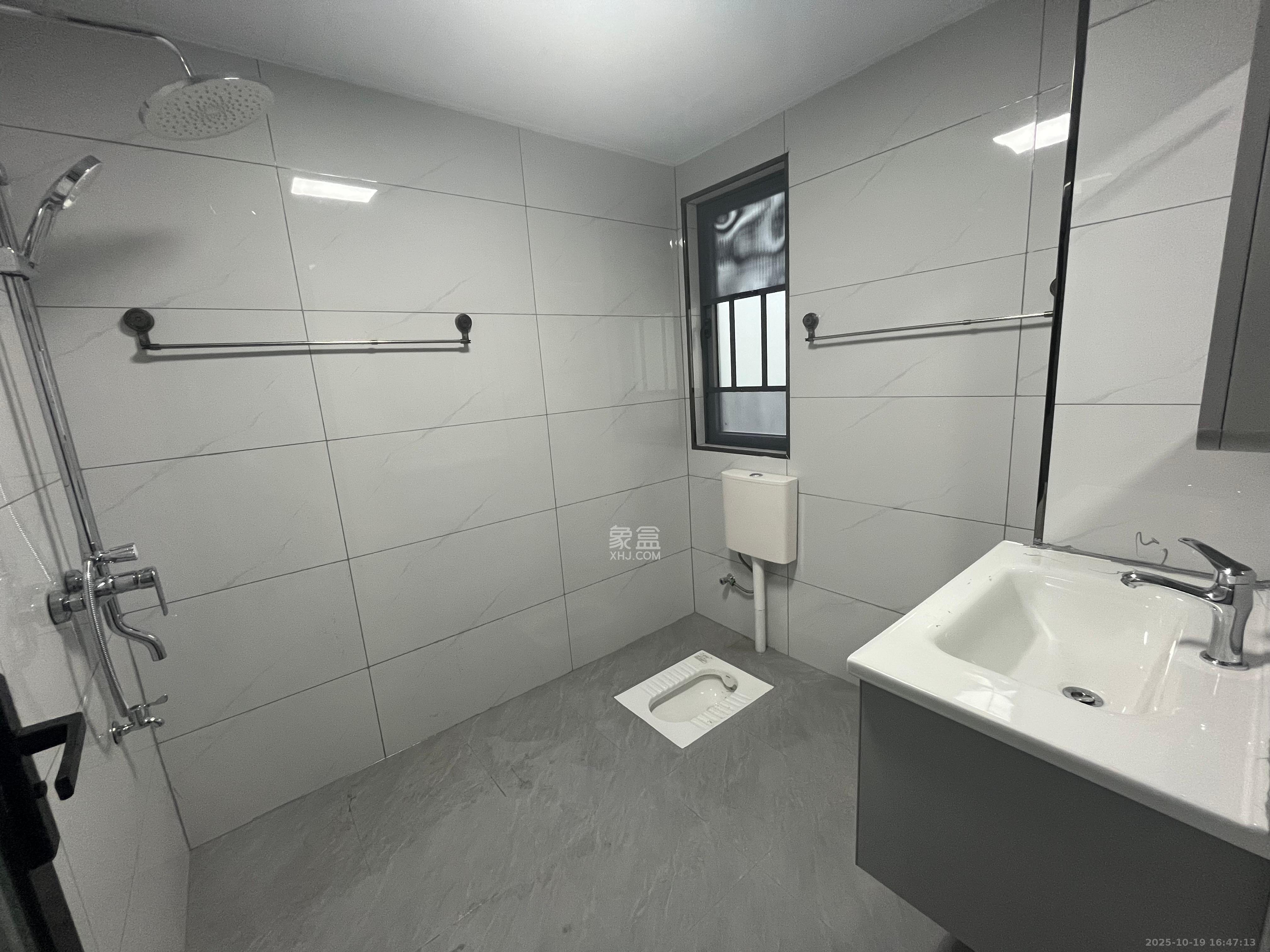 桥头家园二期（桥头家苑二期）  2室2厅1卫    1800.0元/月室内图