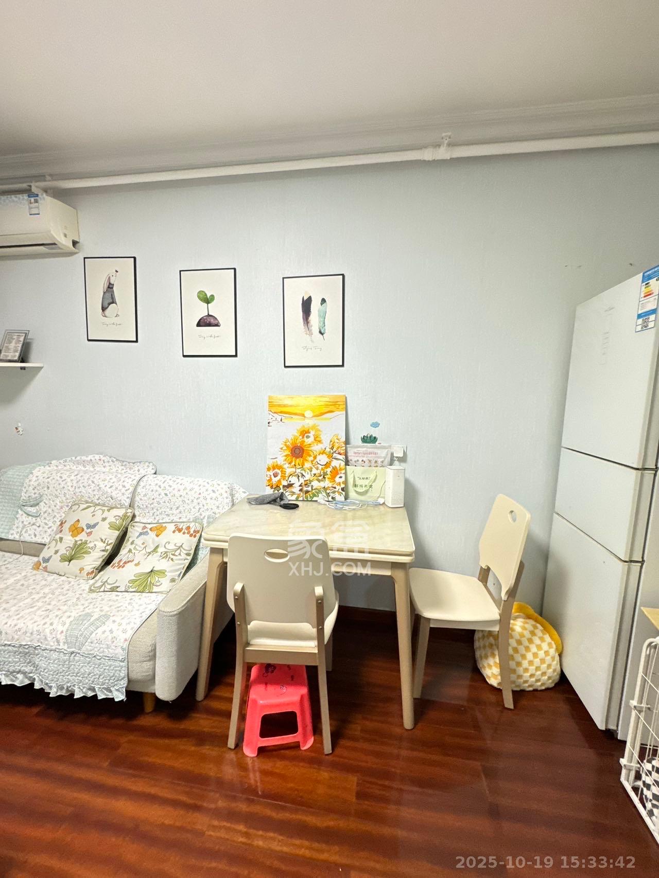 钰龙天下二期(钰龙佳园) 1室1厅1卫 1800.0元/月 钰龙天下二期(钰龙佳园) 1室1厅1卫 1800.0元/月室内图