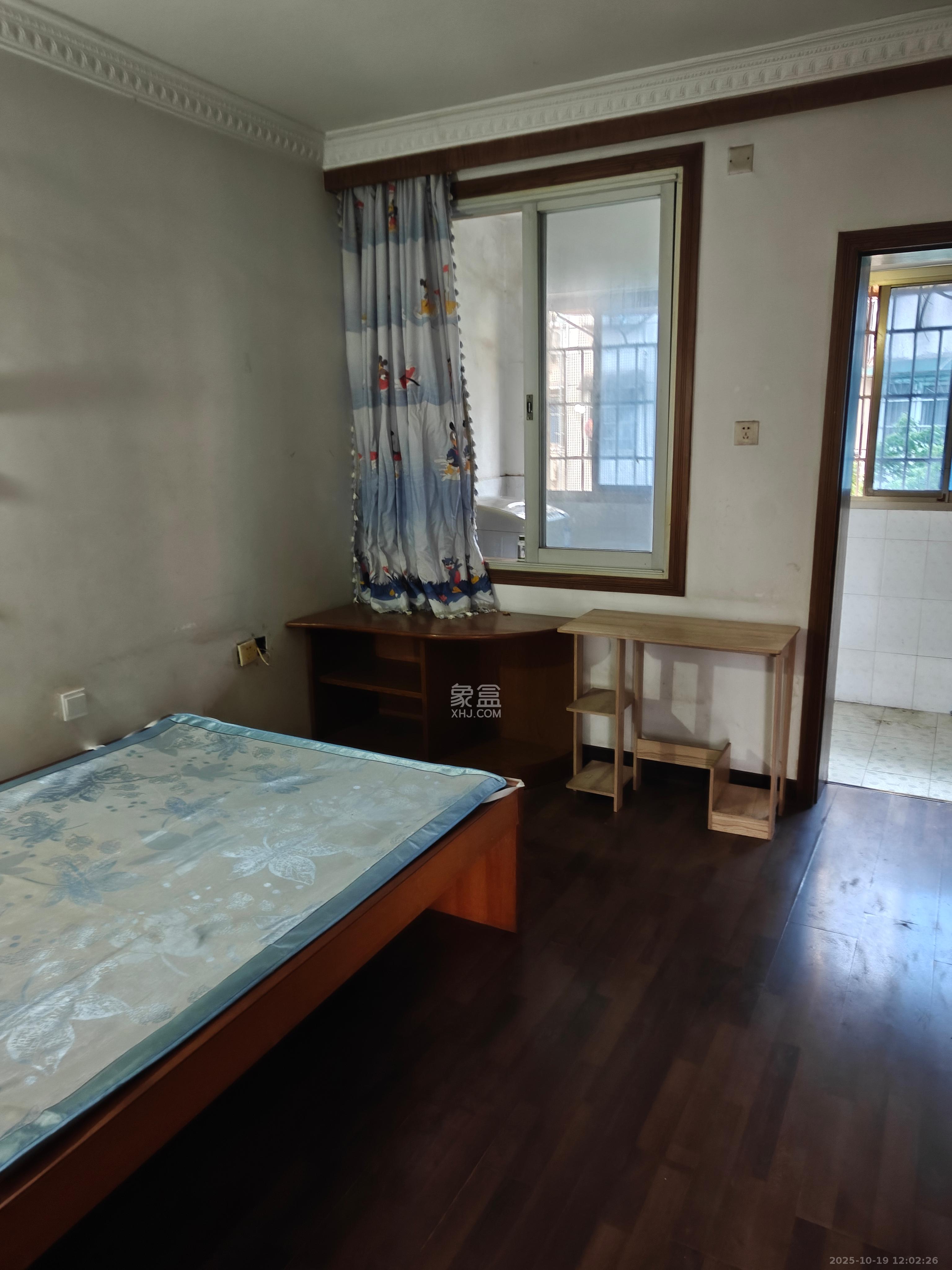 狮子山一片  2室2厅1卫    1200.0元/月 狮子山一片  2室2厅1卫    1200.0元/月