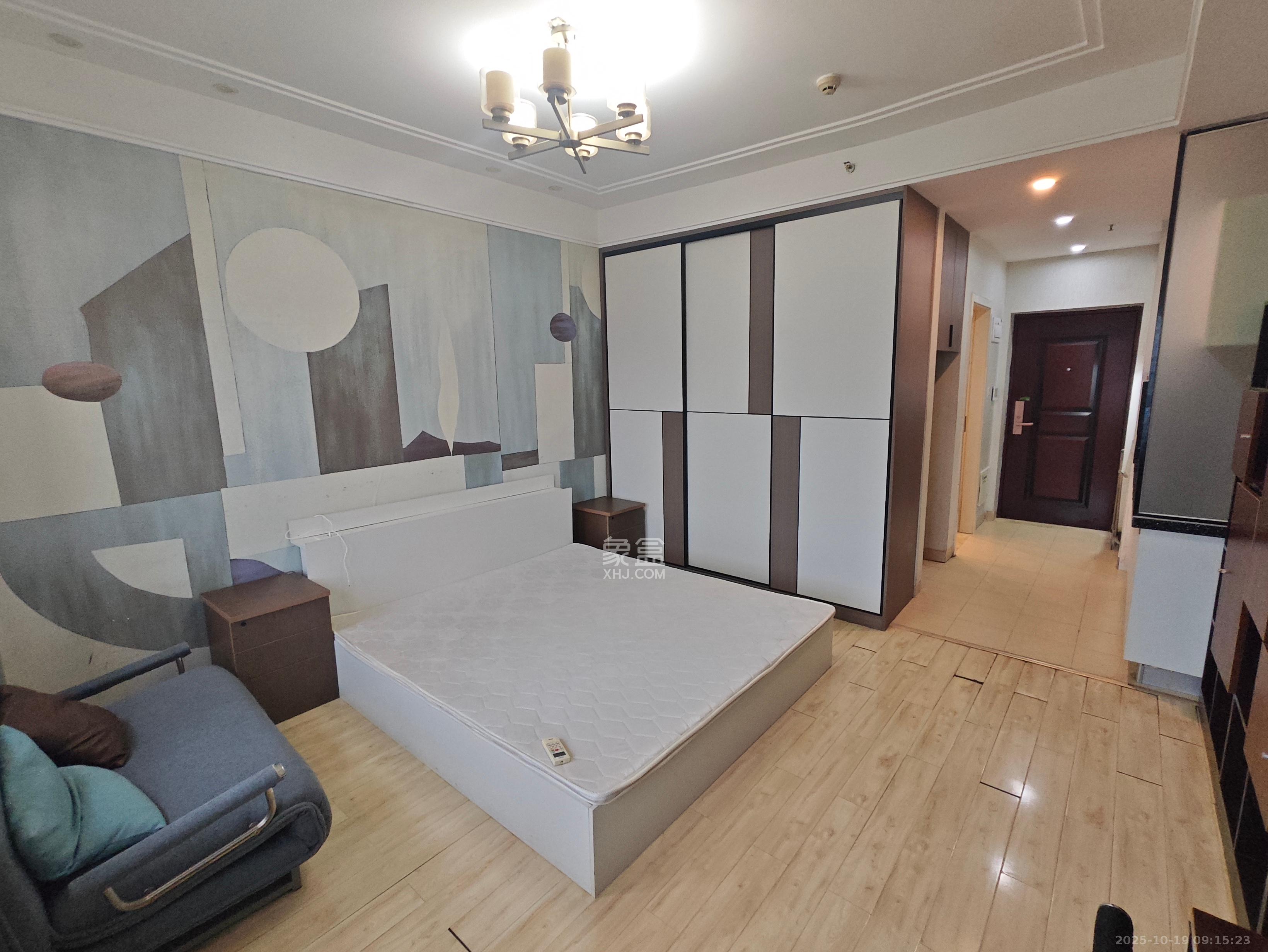 江山帝景哈佛  1室1厅1卫    1300.0元/月 江山帝景哈佛  1室1厅1卫    1300.0元/月室内图