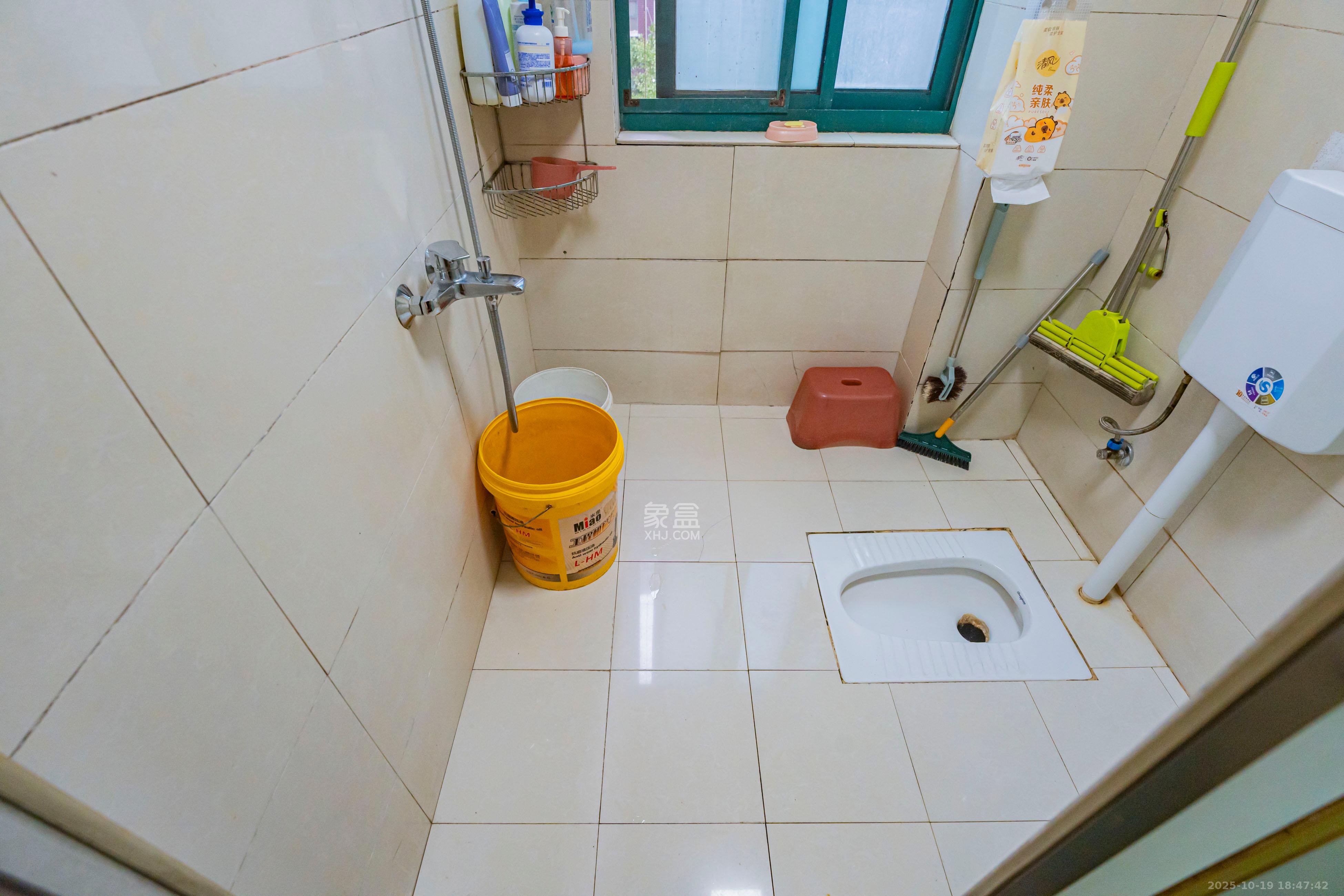 才子佳苑一期/二期 3室2厅1卫 68.0万 才子佳苑一期/二期 3室2厅1卫 68.0万卫生间