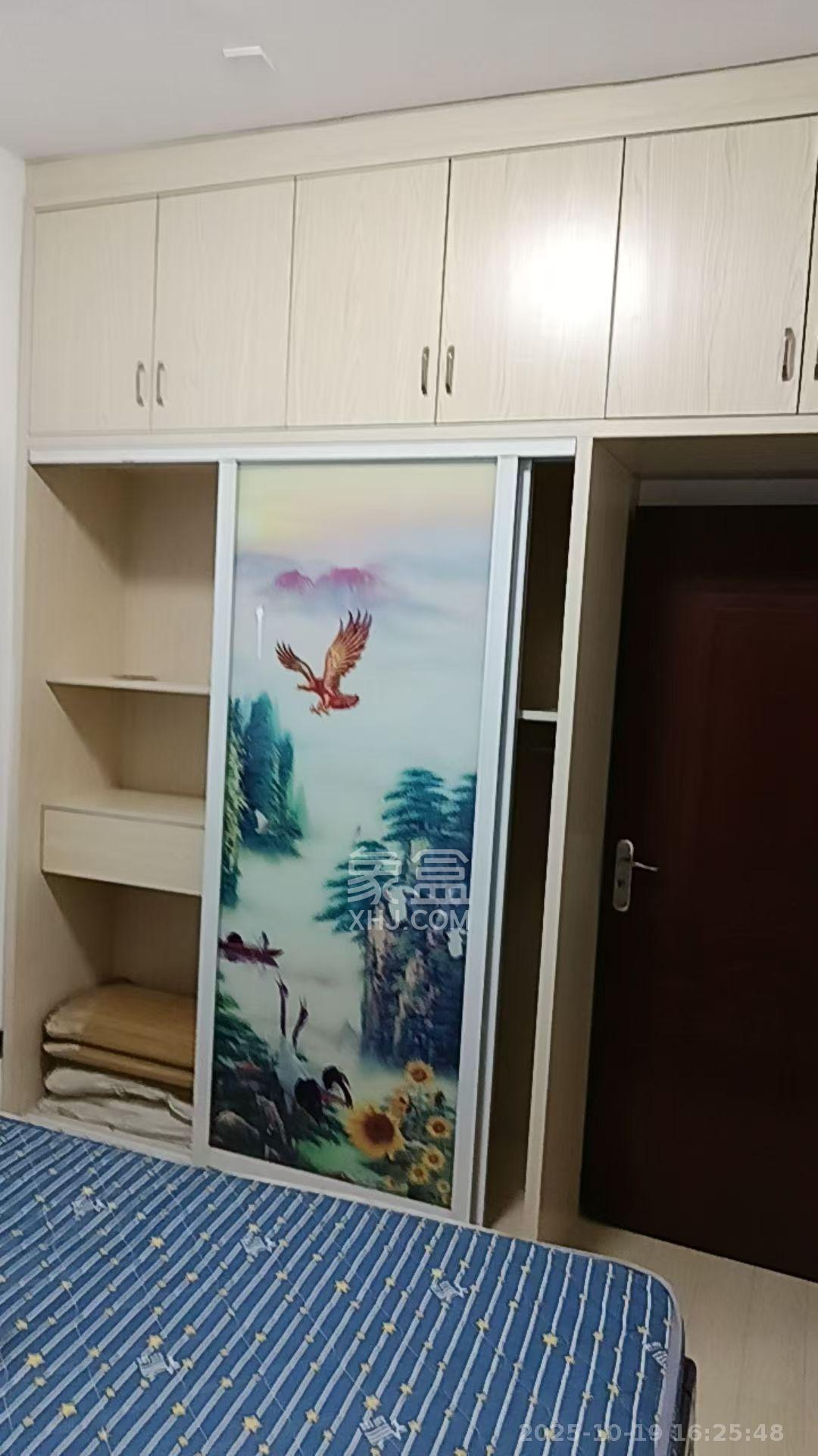 华美公寓(新猎鹰公寓)  2室1厅1卫    2000.0元/月 华美公寓(新猎鹰公寓)  2室1厅1卫    2000.0元/月室内图