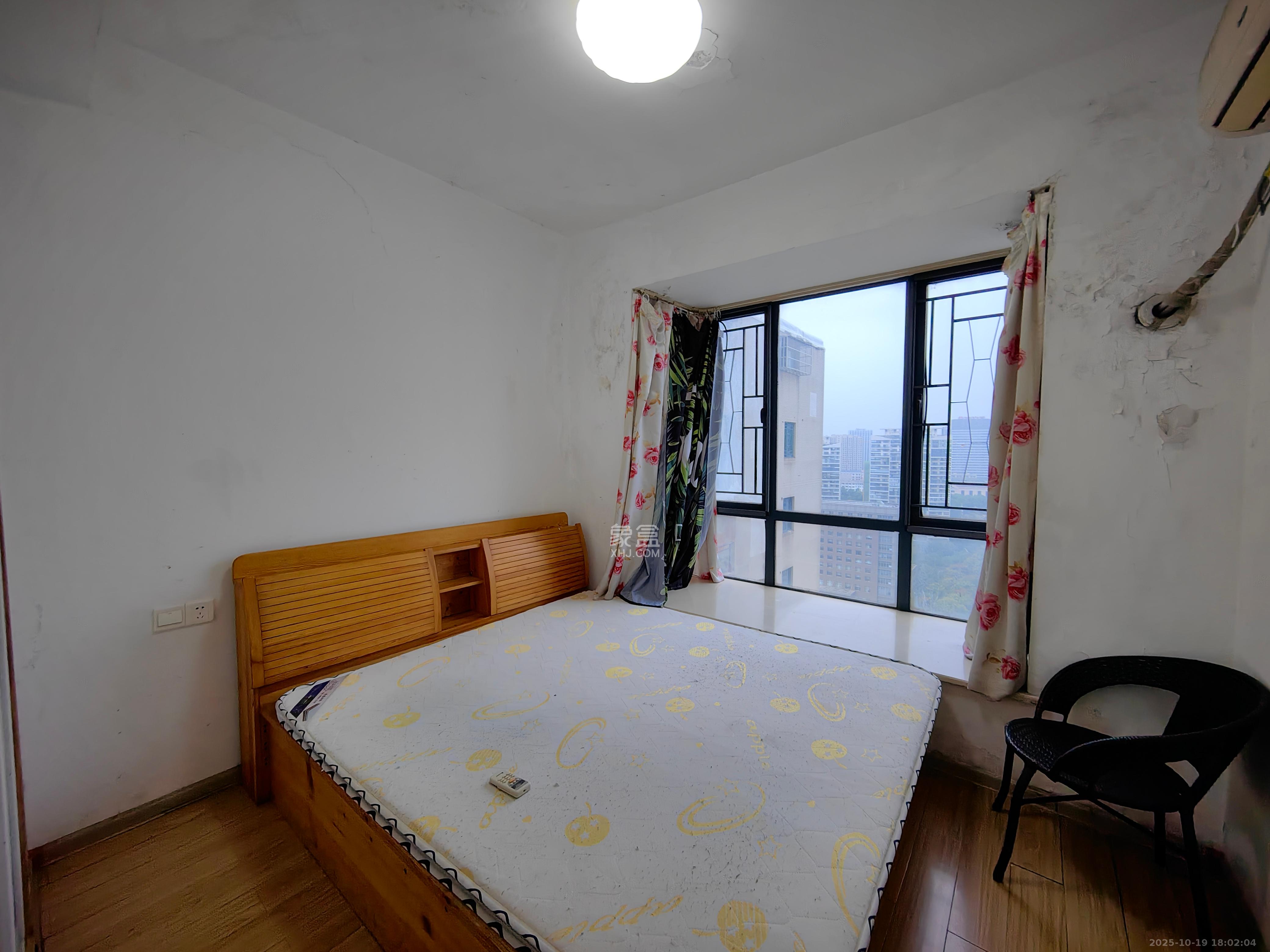 高升金典  3室1厅1卫    2400.0元/月室内图