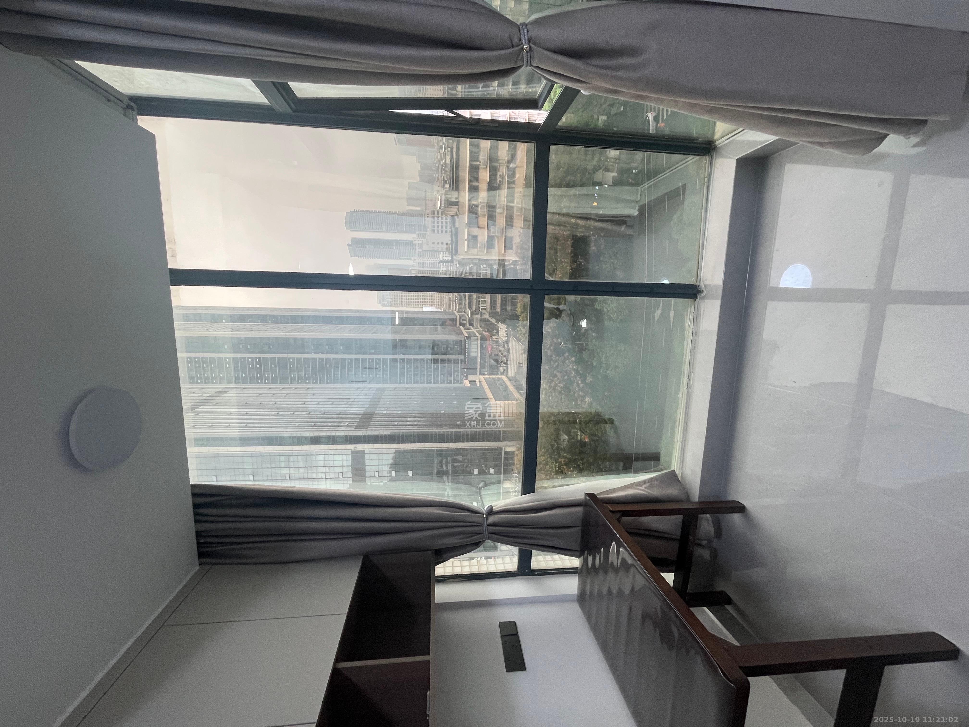 YO领域(领御大厦) 1室1厅1卫 2200.0元/月 YO领域(领御大厦) 1室1厅1卫 2200.0元/月室内图