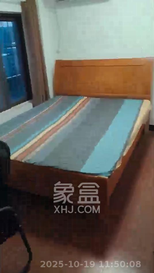 学府星城 6室1厅2卫 3120.0元/月 学府星城 6室1厅2卫 3120.0元/月室内图