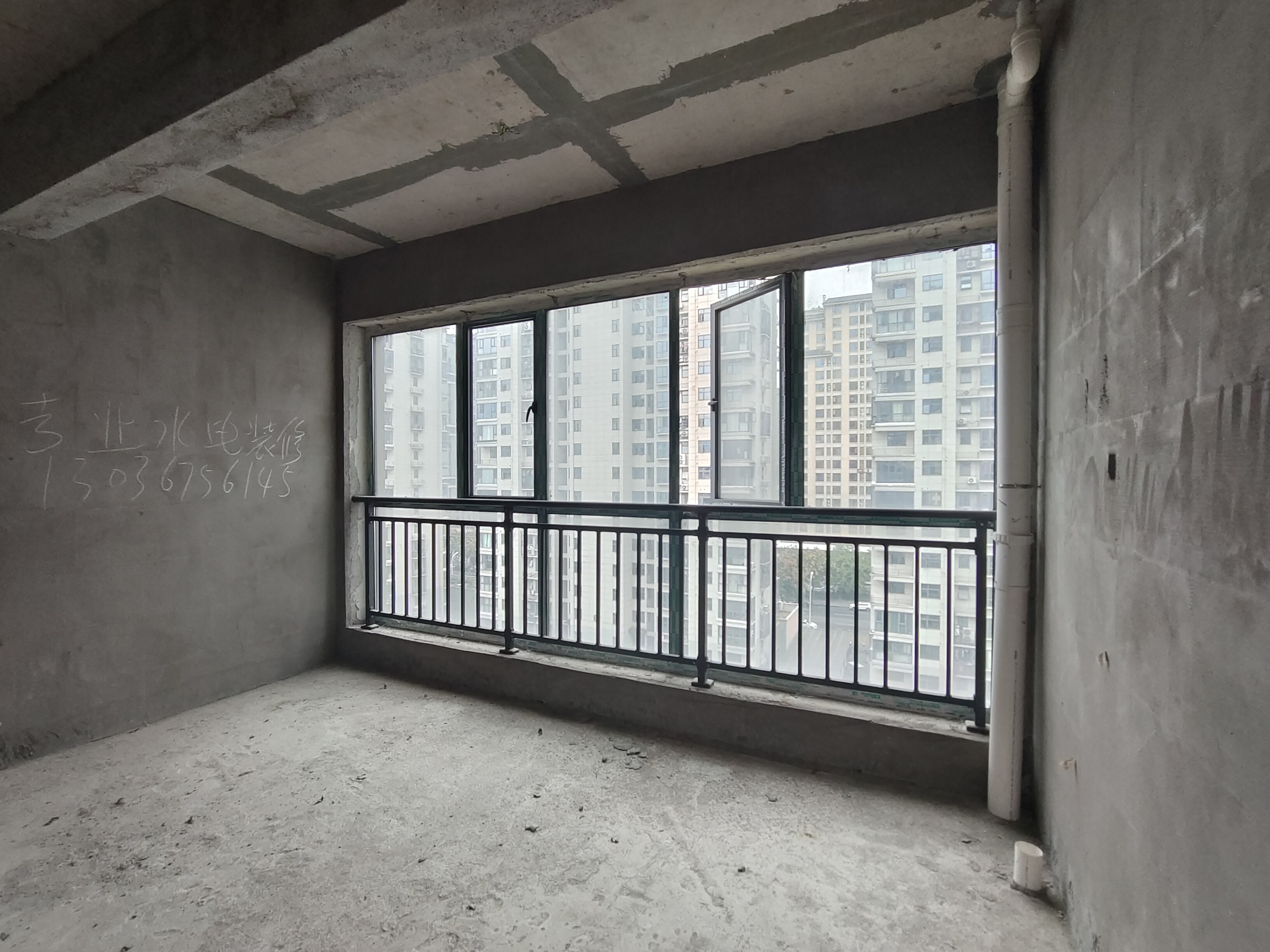 金色家园  3室2厅2卫    70.0万