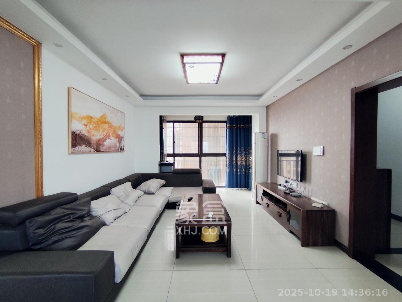 三景华御  3室2厅2卫    1800.0元/月 三景华御  3室2厅2卫    1800.0元/月户型图