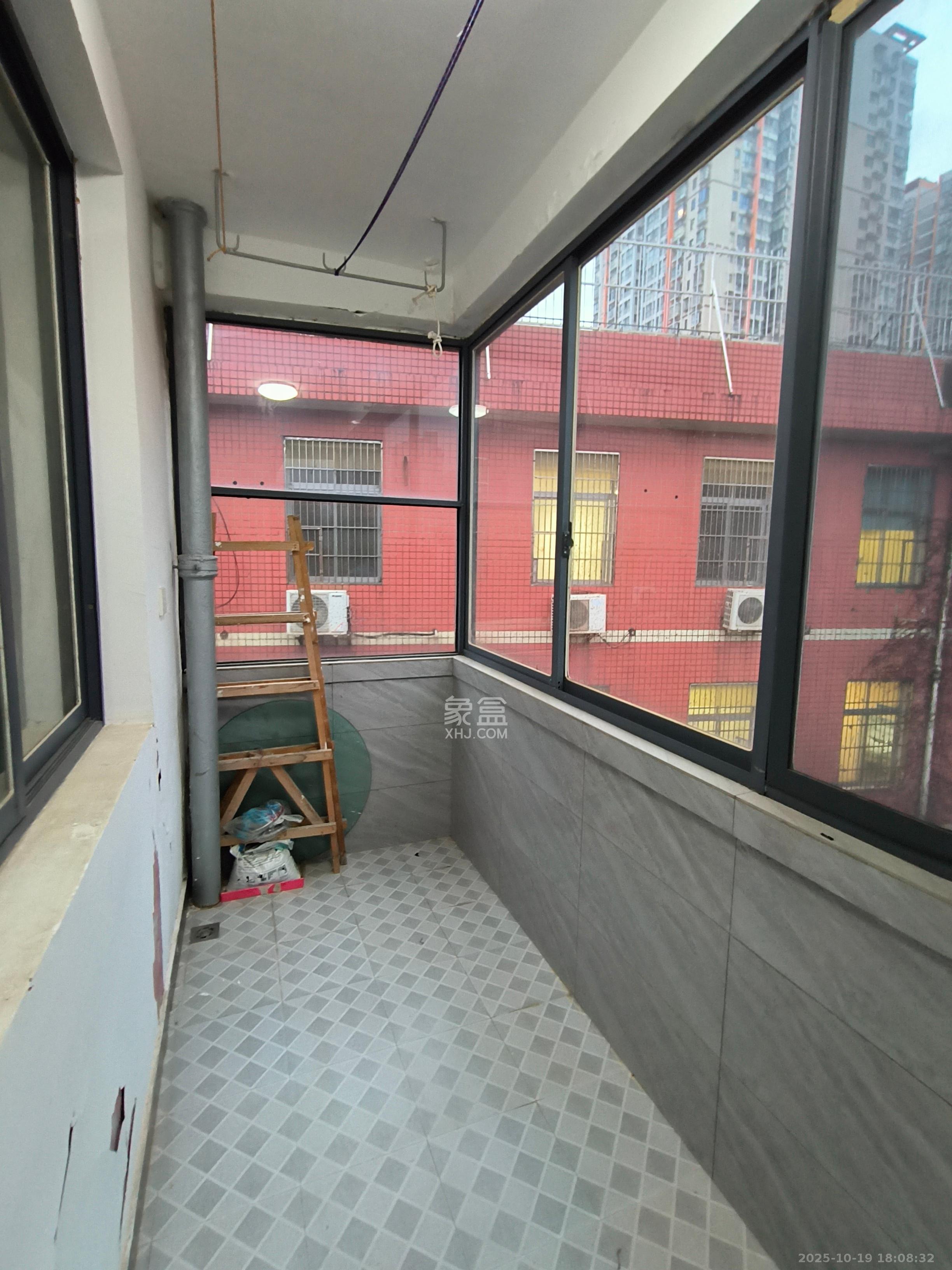 左家塘华天宿舍  2室1厅1卫    1800.0元/月室内图