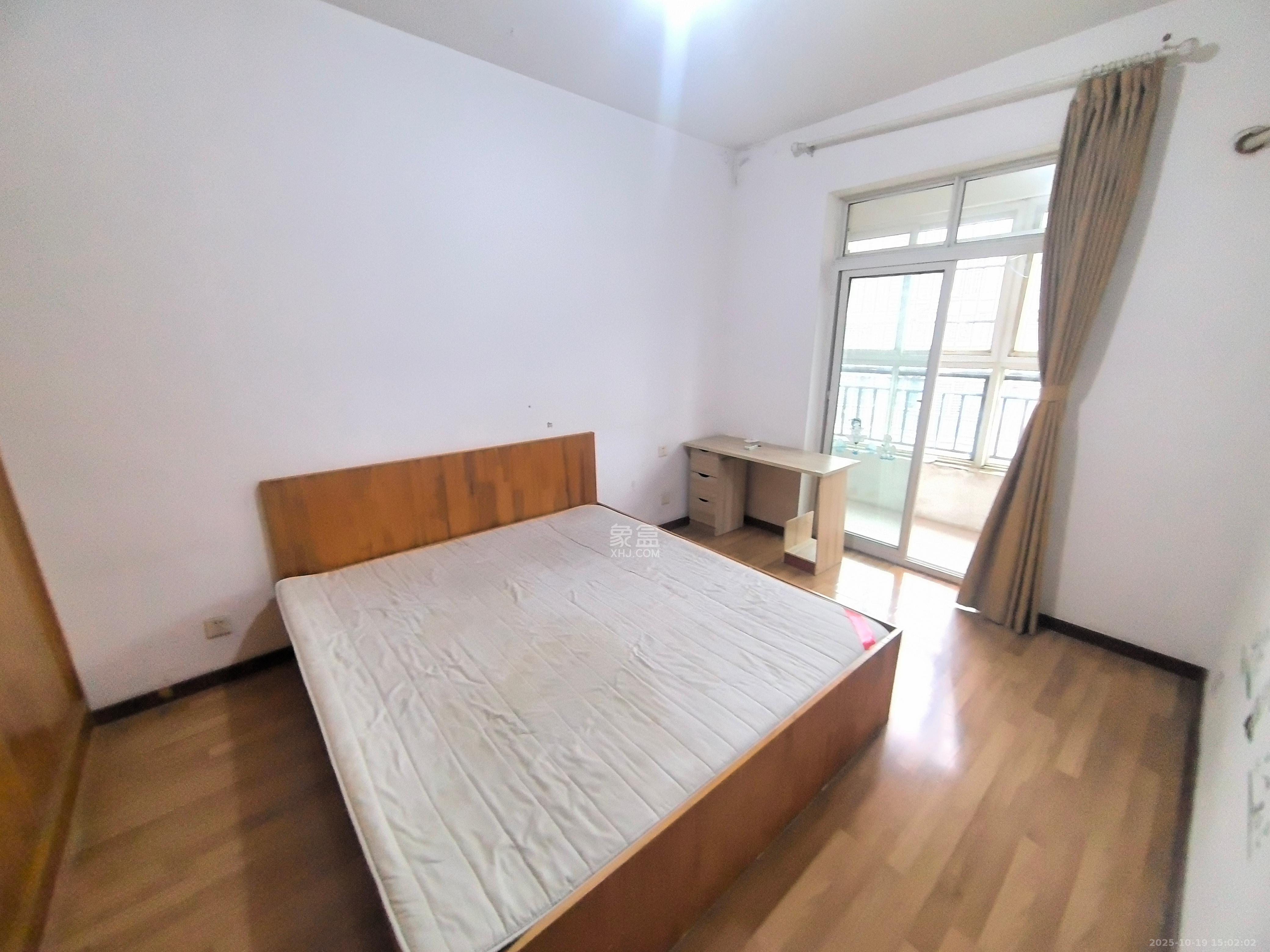 水木兰庭 3室2厅1卫 2100.0元/月 水木兰庭 3室2厅1卫 2100.0元/月室内图