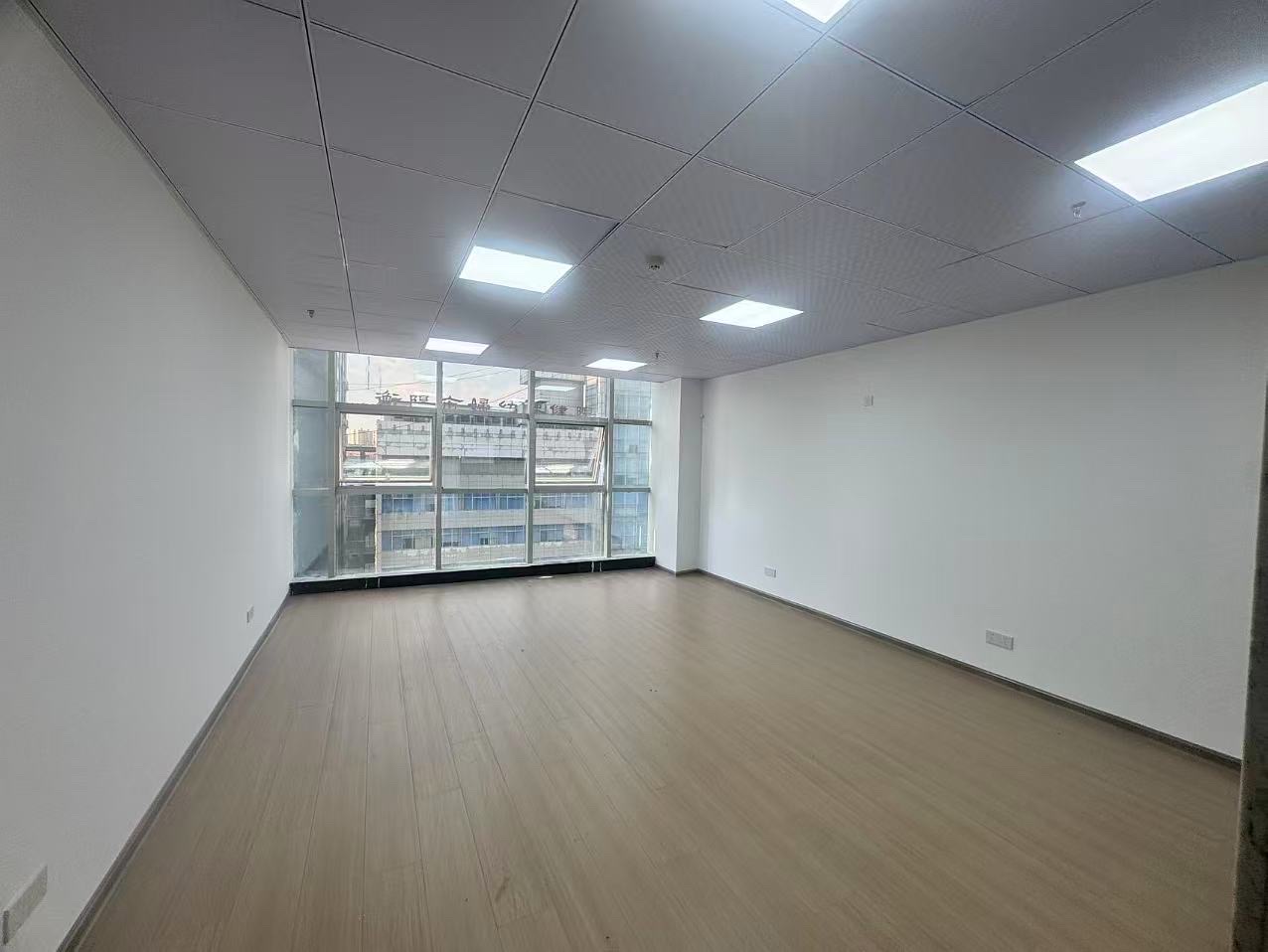 美达.新天地  1室0厅0卫    1300.0元/月 美达.新天地  1室0厅0卫    1300.0元/月室内图