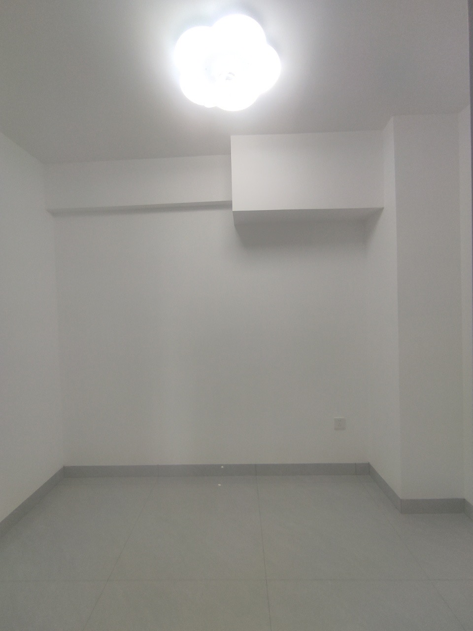 龙湖光年  2室2厅2卫    3600.0元/月室内图