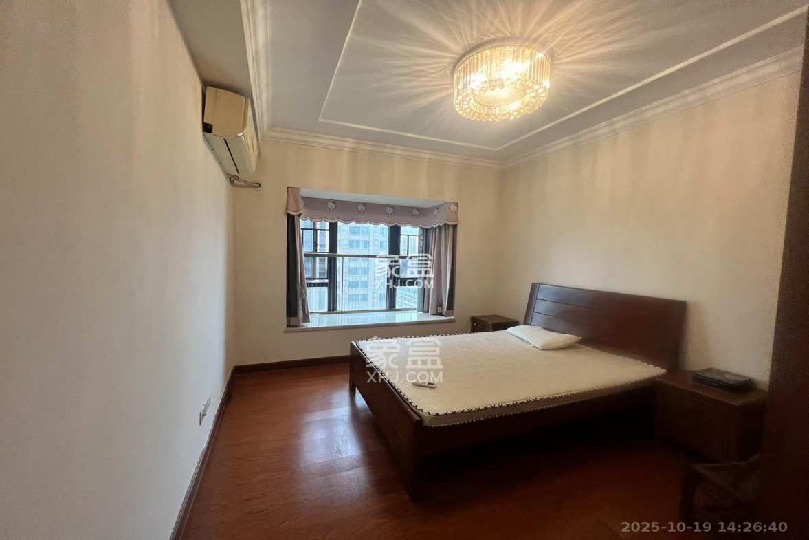 恒大国际广场  3室2厅1卫    2500.0元/月 恒大国际广场  3室2厅1卫    2500.0元/月室内图