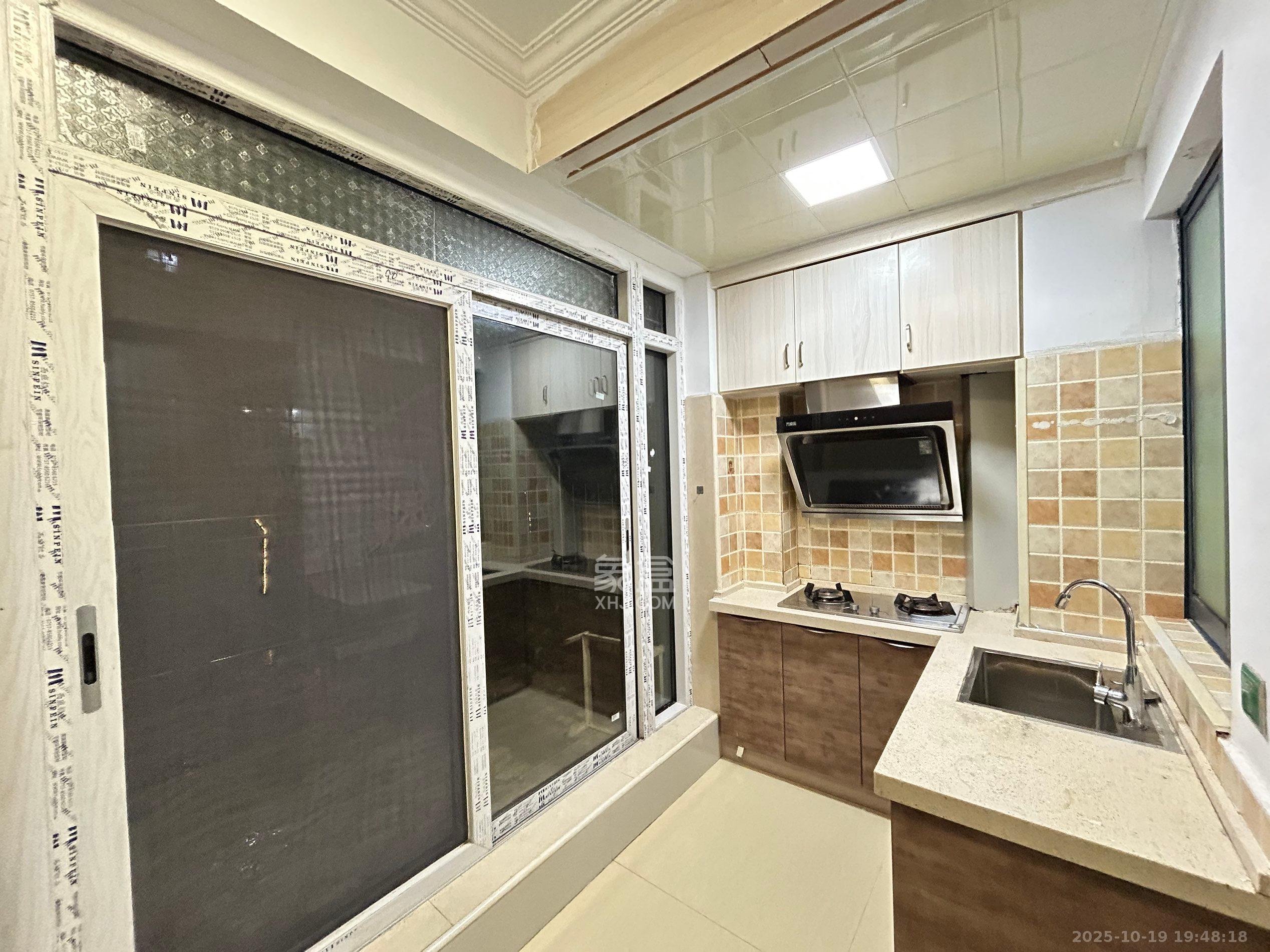 望兴景园二期(望兴西西里) 1室1厅1卫 1650.0元/月 望兴景园二期(望兴西西里) 1室1厅1卫 1650.0元/月室内图