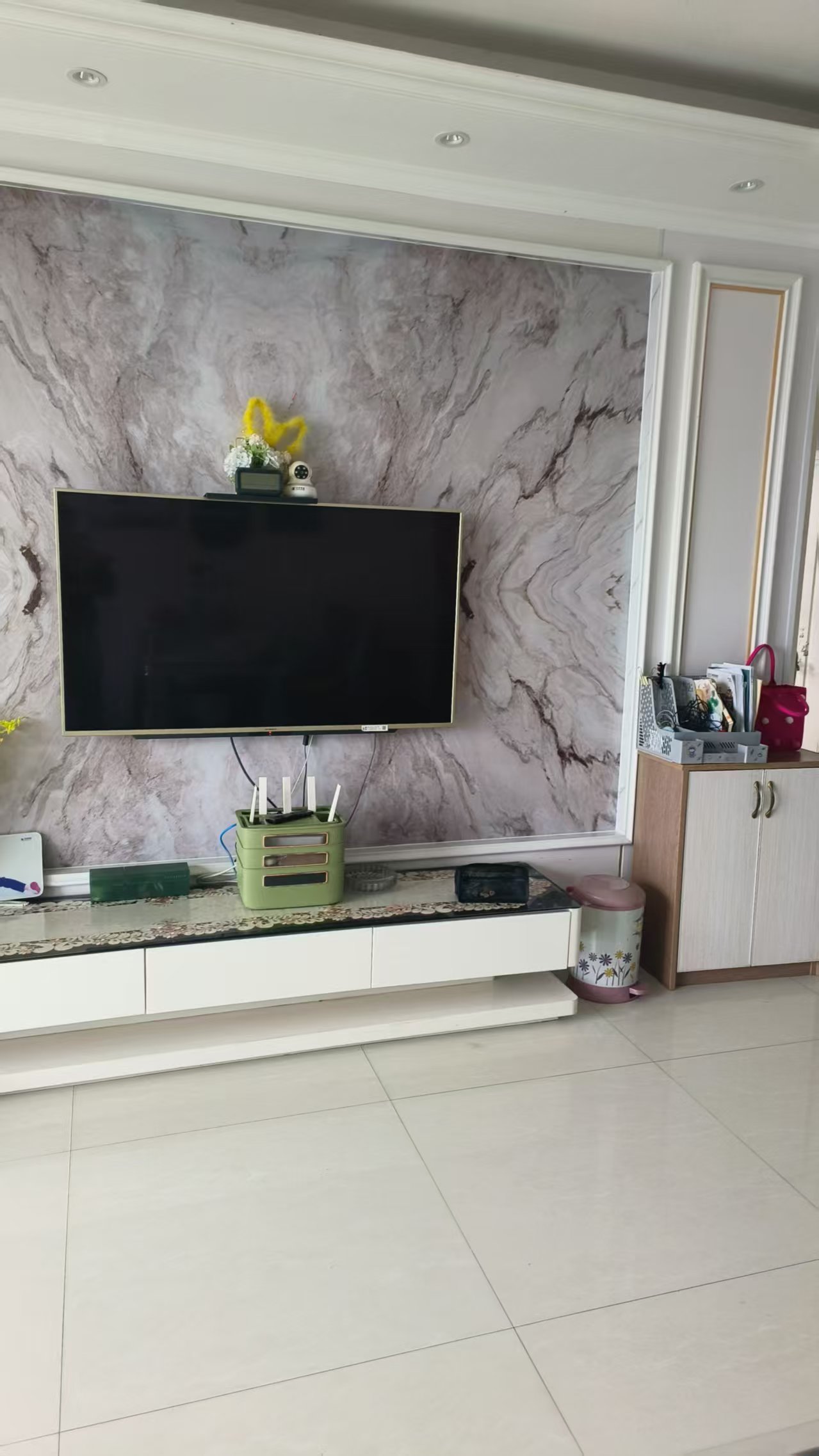 华都国际花园 1室0厅0卫 2083.3元/月 华都国际花园 1室0厅0卫 2083.3元/月室内图