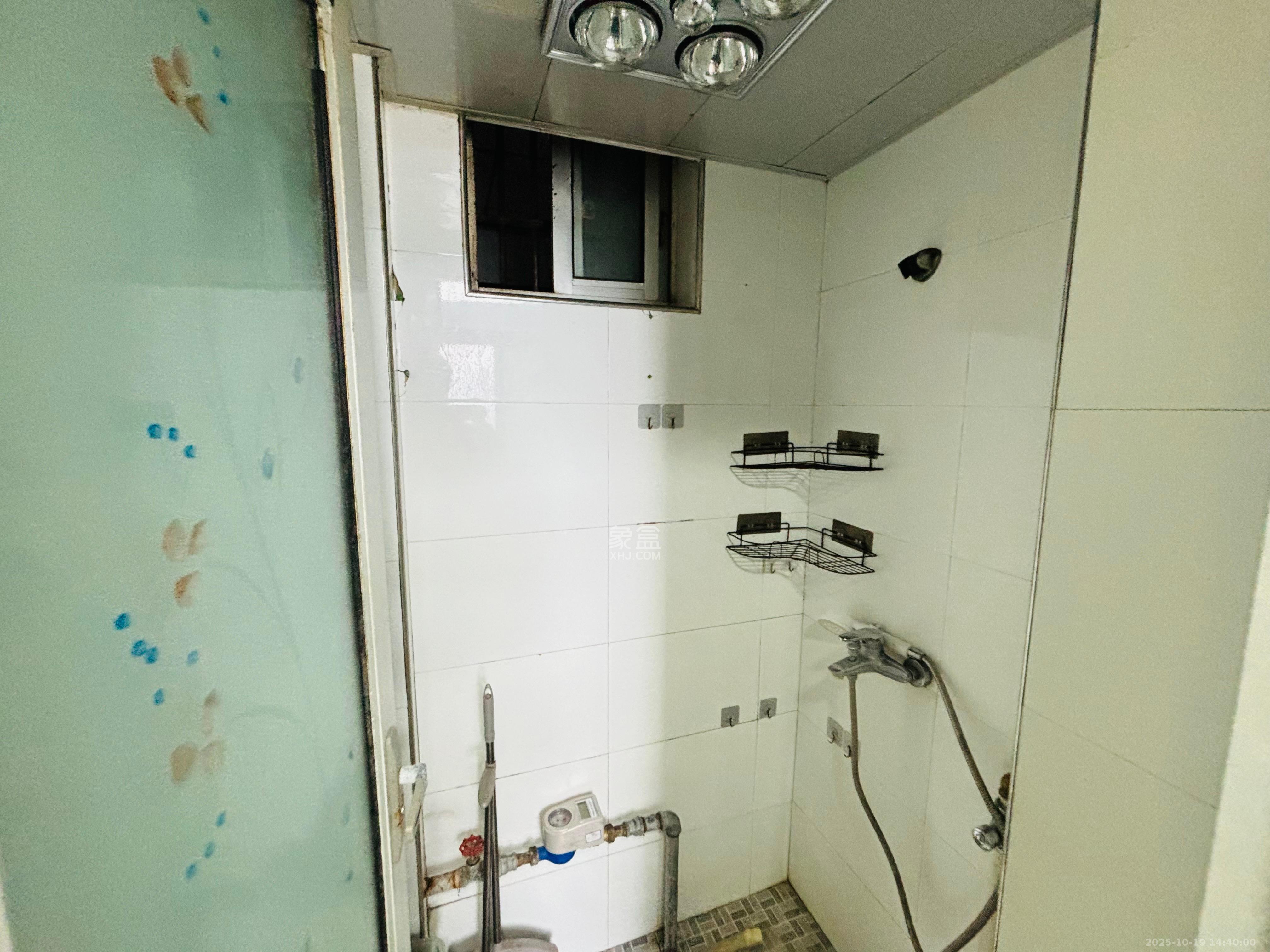 景泰雅苑(景江融城)  1室0厅0卫    1500.0元/月 景泰雅苑(景江融城)  1室0厅0卫    1500.0元/月室内图