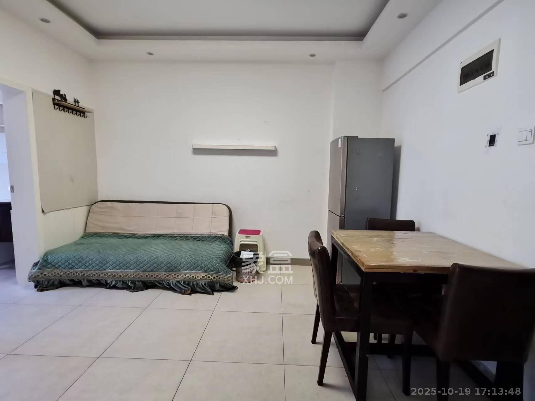 中建芙蓉工社  2室1厅1卫    1600.0元/月室内图