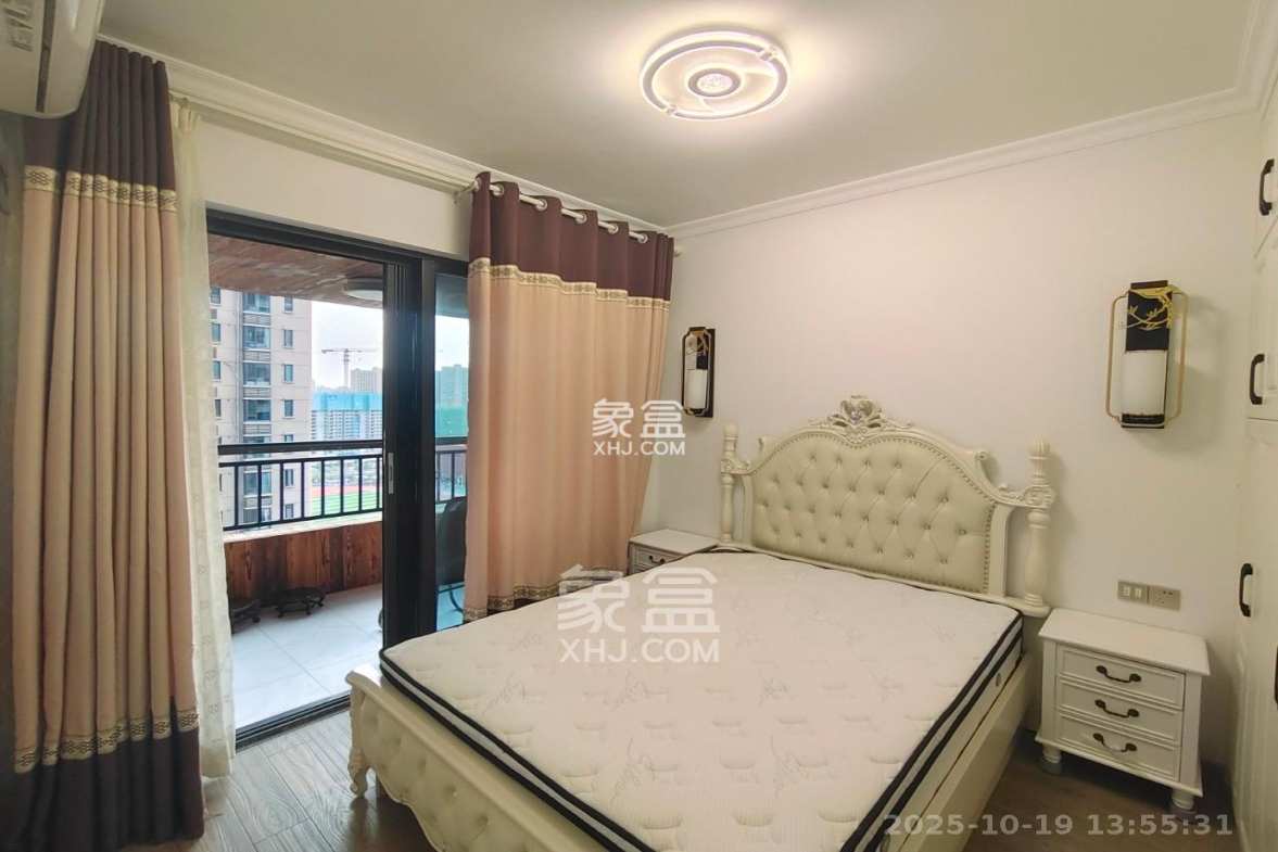 新新花园 2室1厅1卫 2300.0元/月 新新花园 2室1厅1卫 2300.0元/月室内图