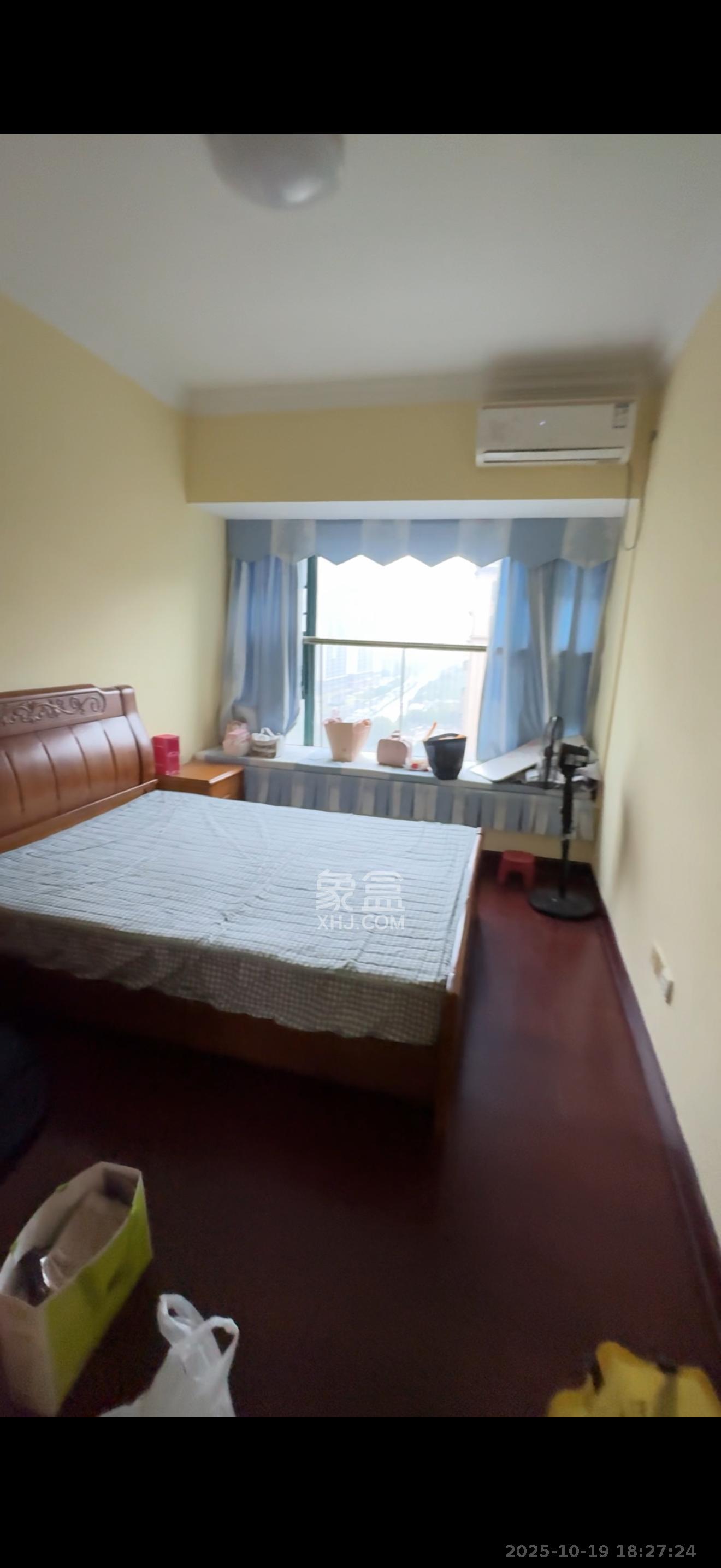 恒大绿洲  3室2厅2卫    3000.0元/月室内图