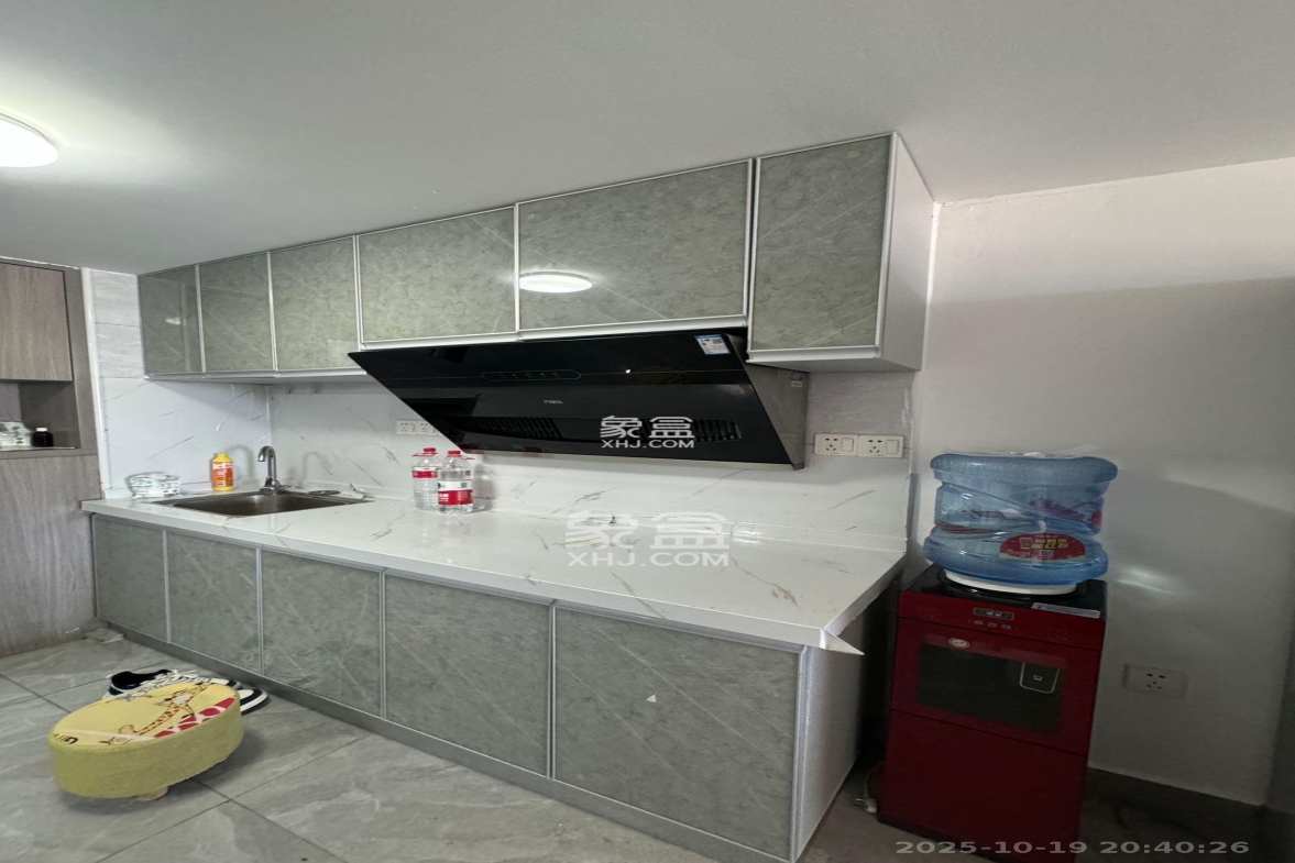 振业城三期  2室2厅1卫    2300.0元/月 振业城三期  2室2厅1卫    2300.0元/月室内图