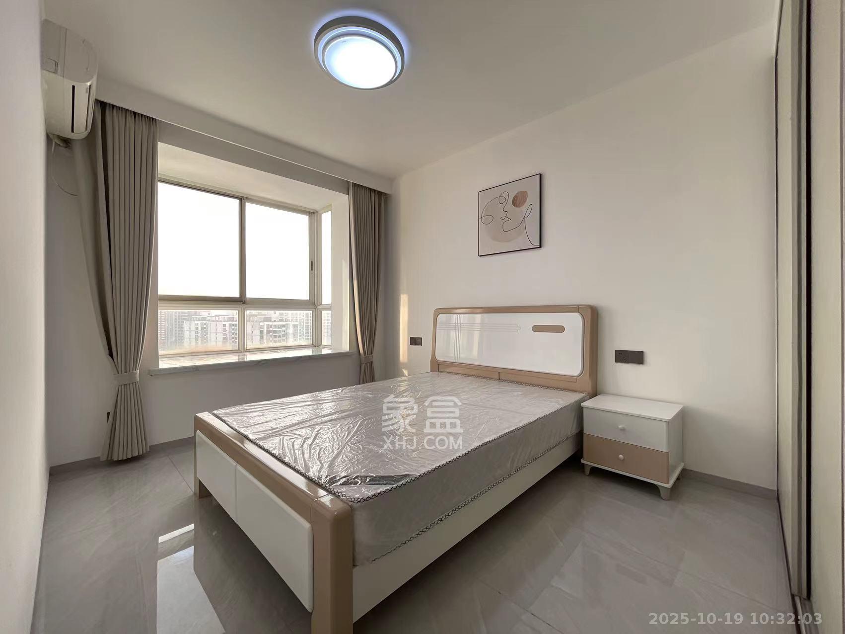 芙蓉公馆  3室2厅2卫    4200.0元/月 芙蓉公馆  3室2厅2卫    4200.0元/月室内图