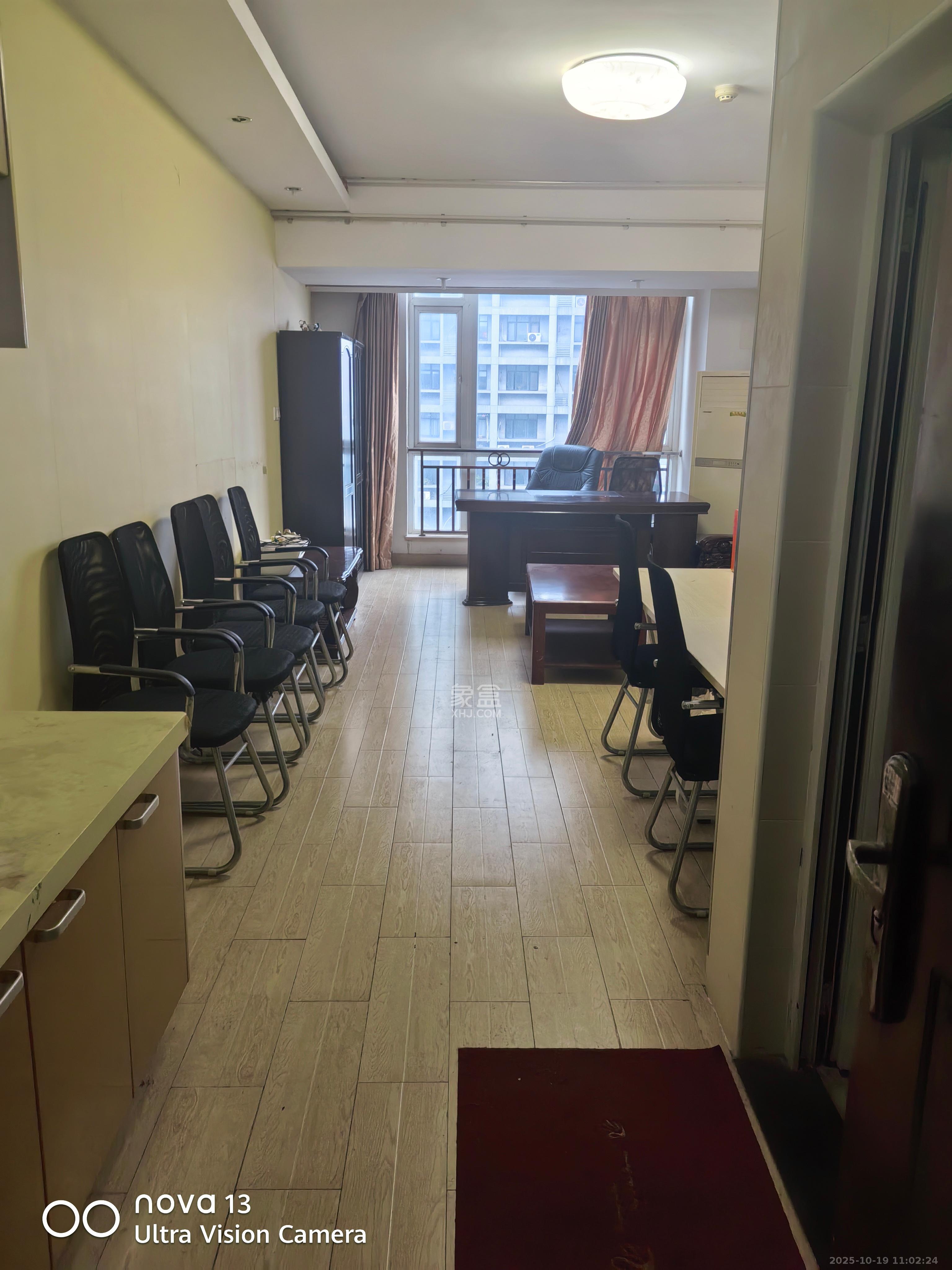 长城华都  1室1厅1卫    1100.0元/月 长城华都  1室1厅1卫    1100.0元/月