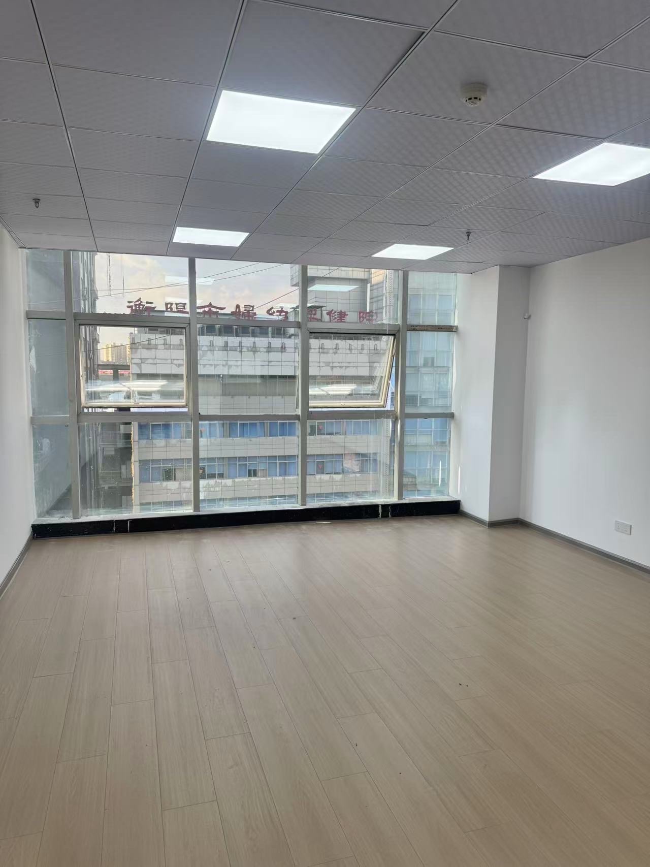 美达.新天地  1室0厅0卫    1300.0元/月 美达.新天地  1室0厅0卫    1300.0元/月室内图