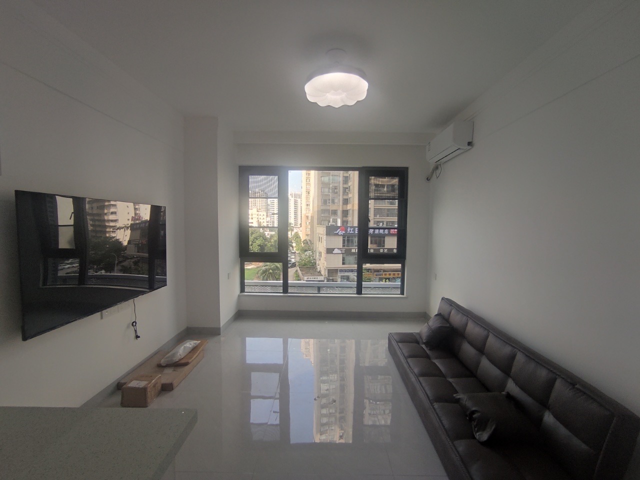 龙湖光年 2室2厅2卫 3600.0元/月 龙湖光年 2室2厅2卫 3600.0元/月室内图