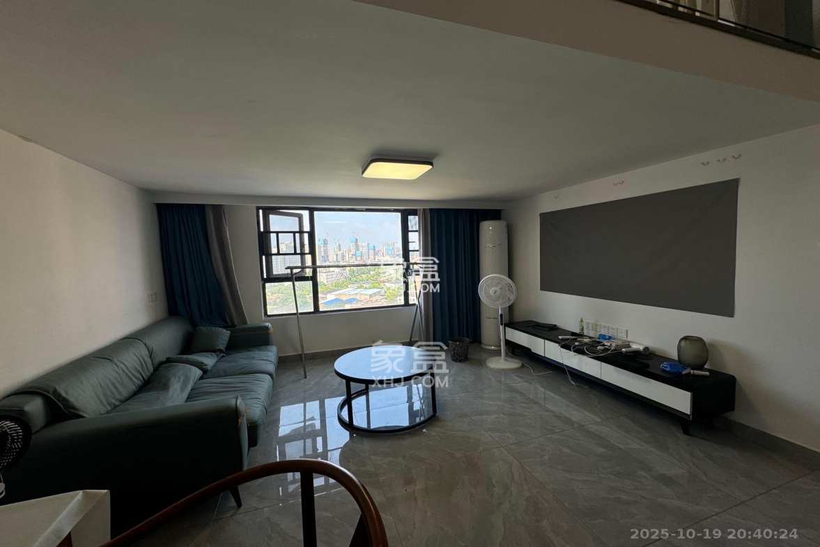 振业城三期  2室2厅1卫    2300.0元/月 振业城三期  2室2厅1卫    2300.0元/月室内图