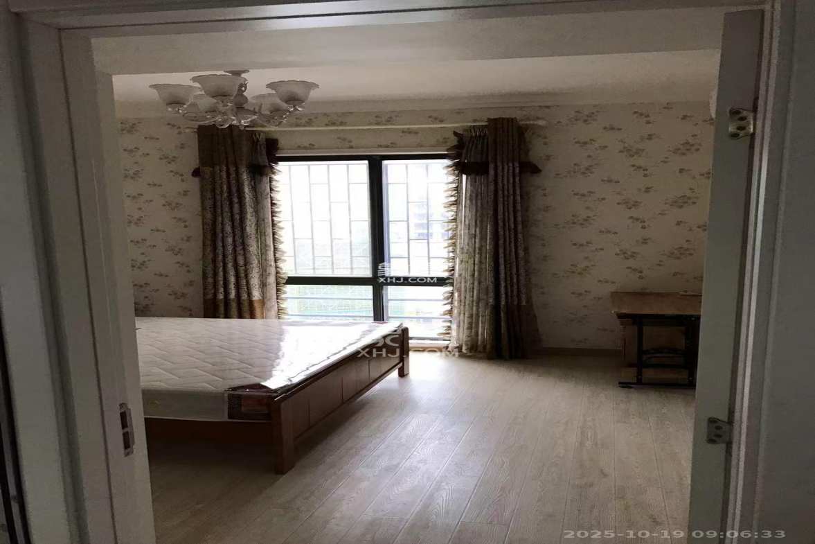 恒基凯旋门一二期  2室1厅1卫    2000.0元/月 恒基凯旋门一二期  2室1厅1卫    2000.0元/月室内图