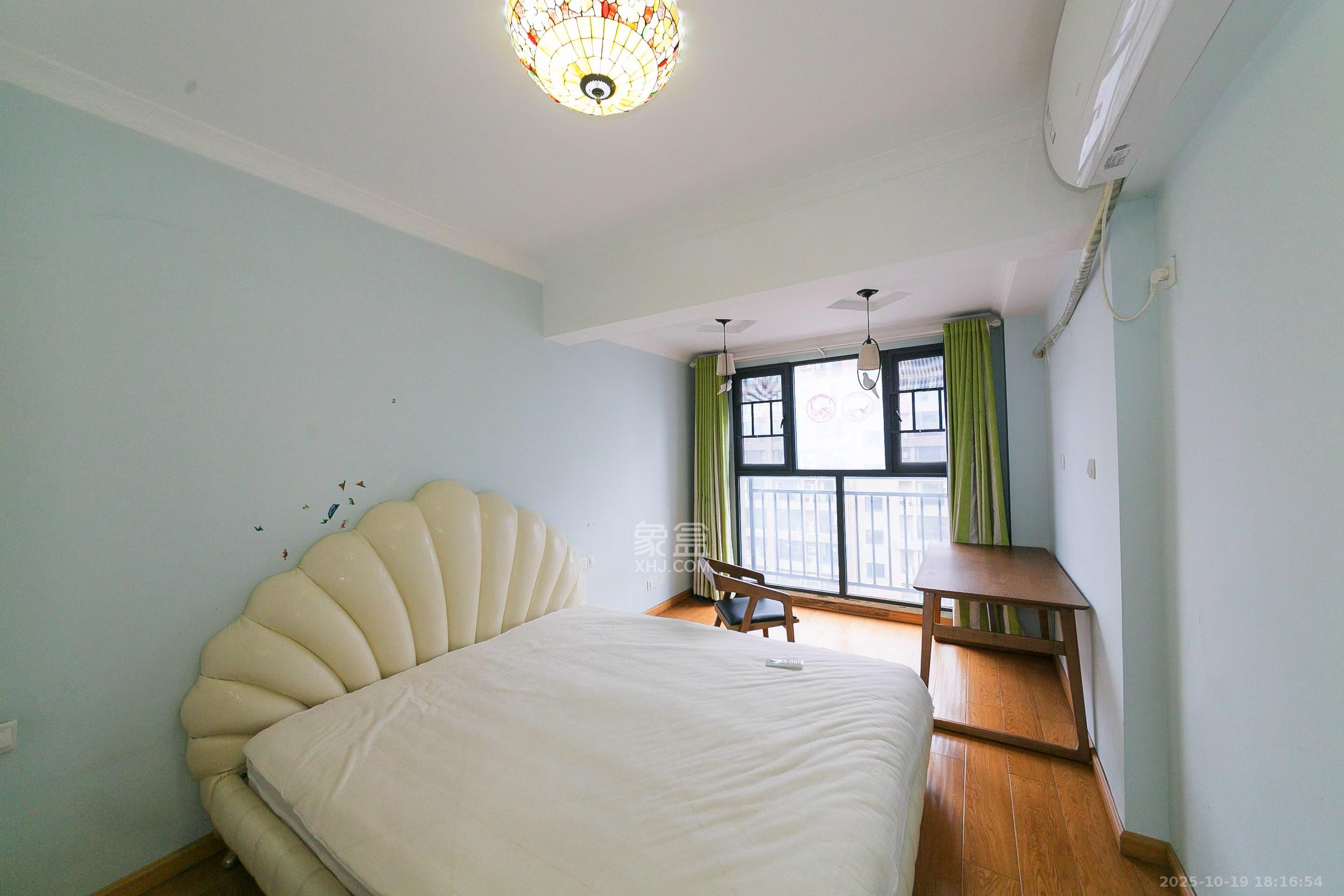 长城雅苑 2室2厅1卫 2600.0元/月 长城雅苑 2室2厅1卫 2600.0元/月室内图