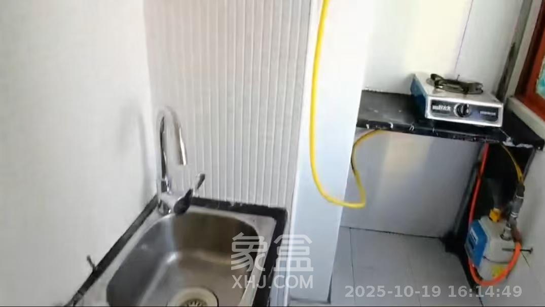 青和上座（上味舫大厦）  1室1厅1卫    1700.0元/月室内图