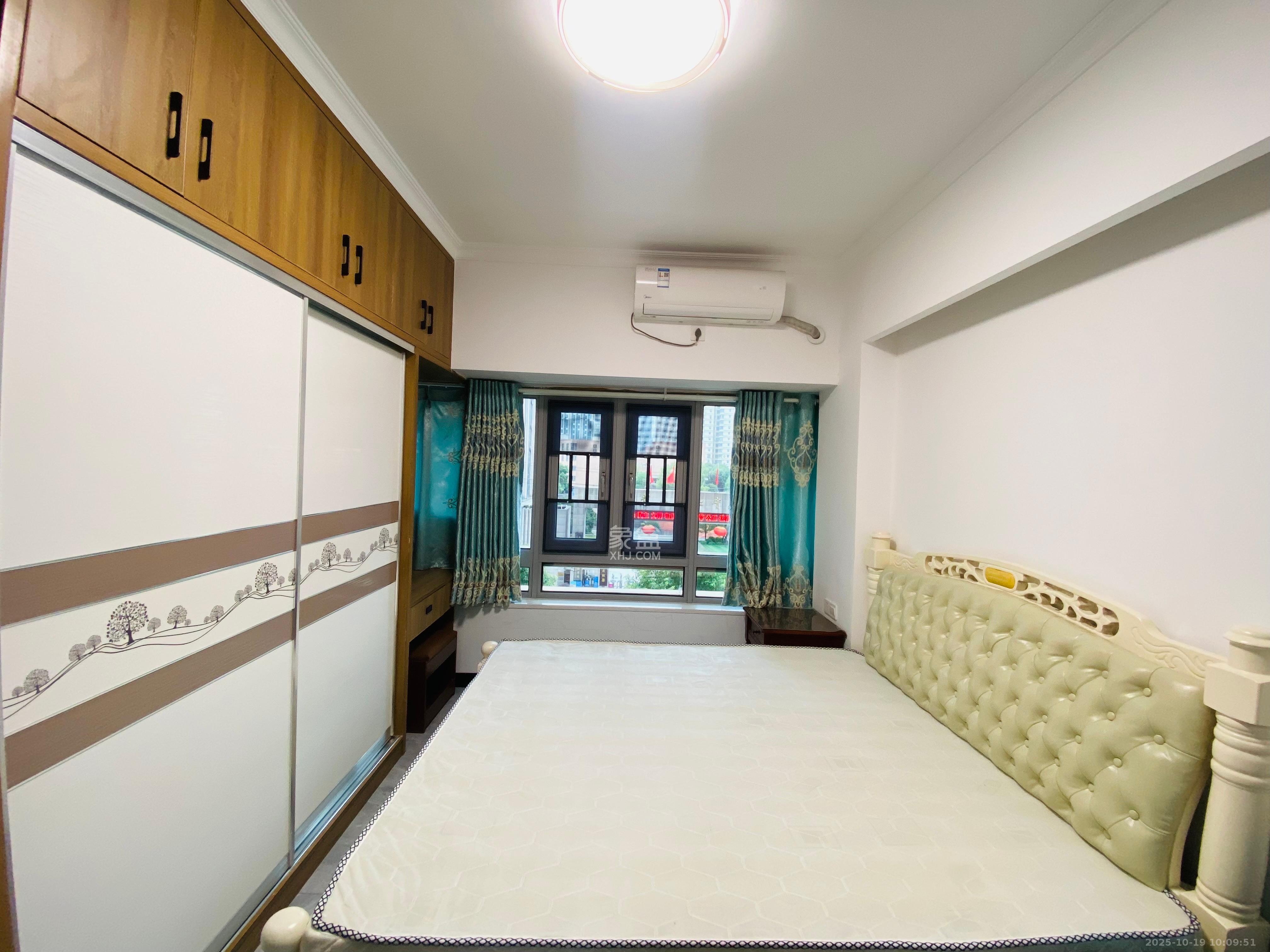 保利天禧EF区  1室1厅1卫    1800.0元/月 保利天禧EF区  1室1厅1卫    1800.0元/月室内图