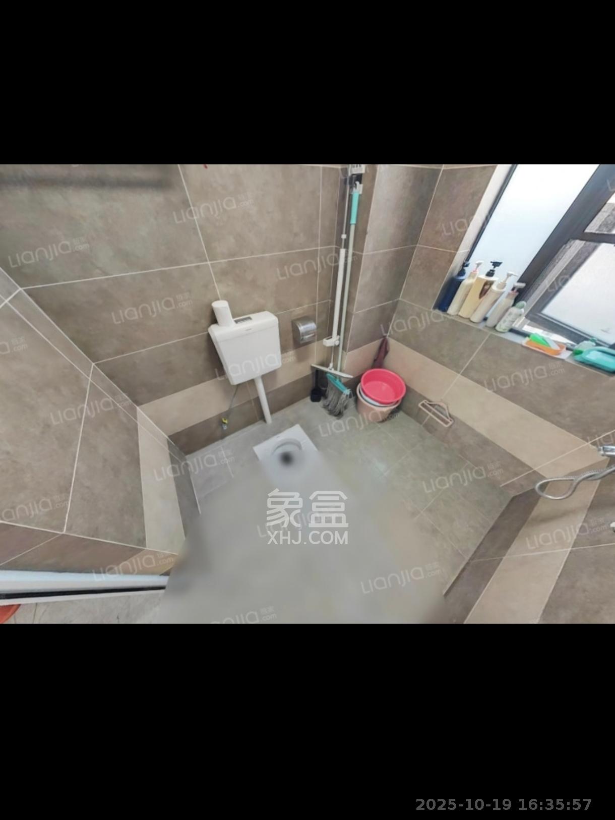 奥克斯缔壹城  3室2厅2卫    2400.0元/月室内图