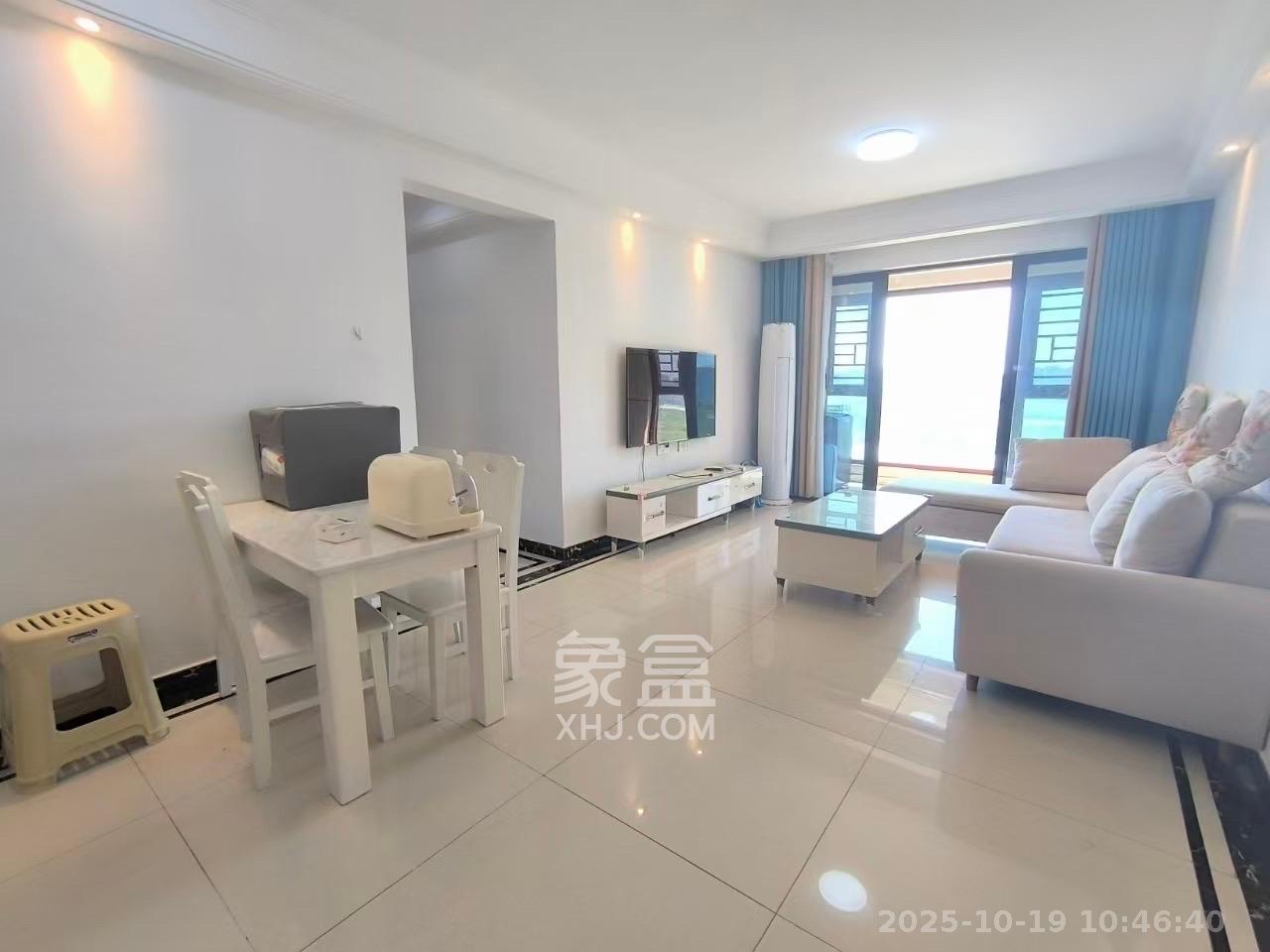 中海国际五期  3室2厅2卫    2200.0元/月 中海国际五期  3室2厅2卫    2200.0元/月室内图