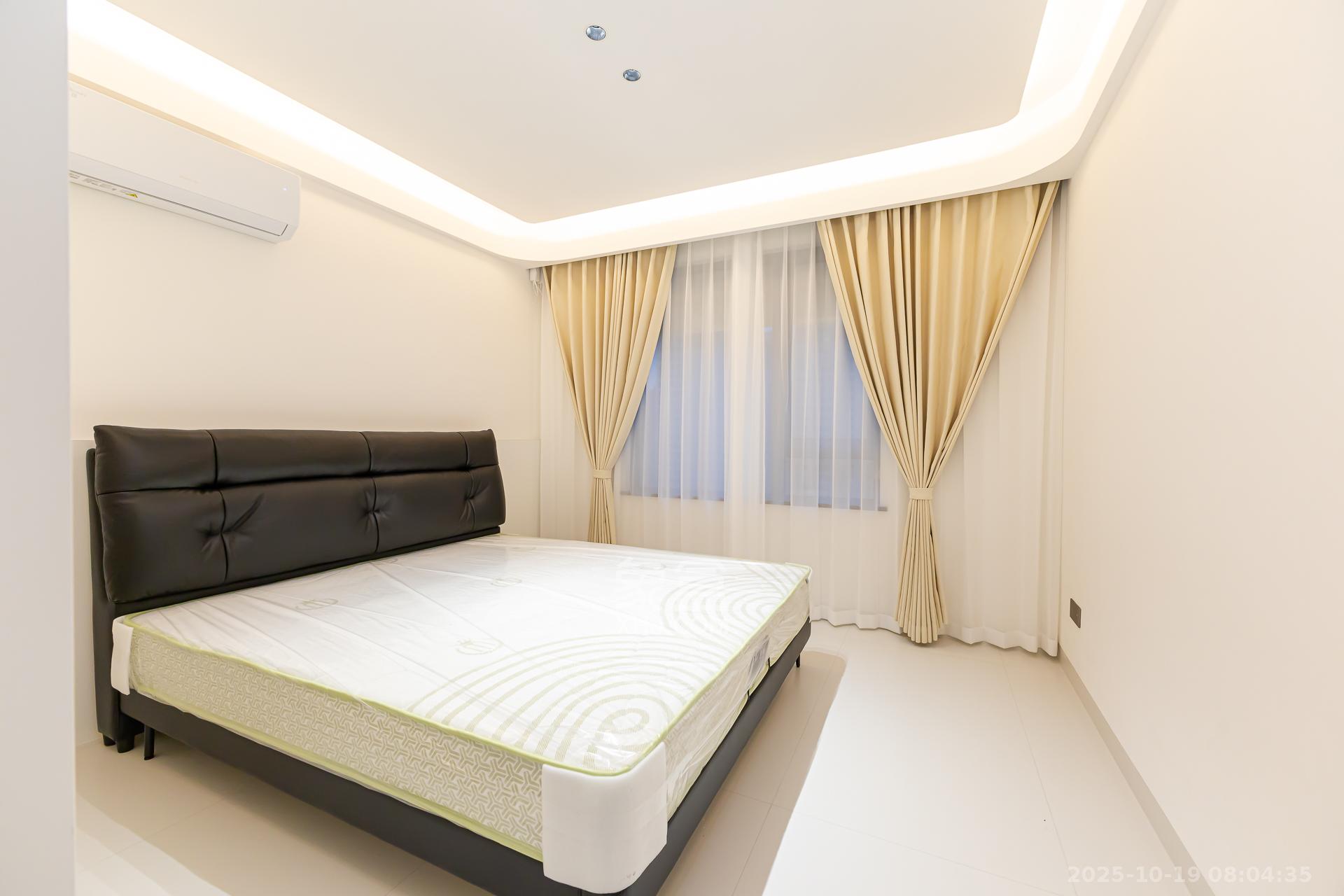 明发阅江悦府  4室2厅2卫    136.0万卧室