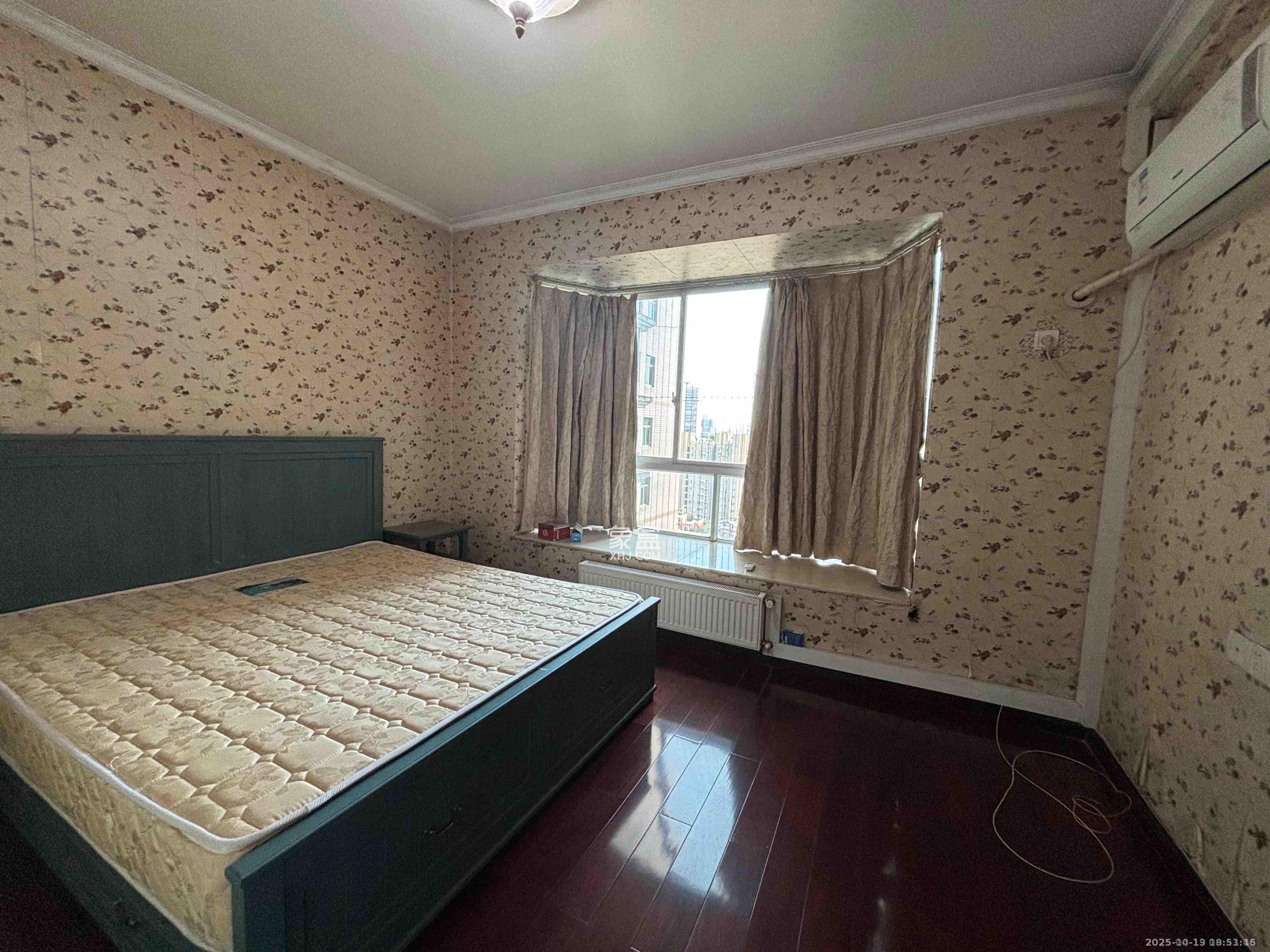 名都花园 3室2厅1卫 2500.0元/月 名都花园 3室2厅1卫 2500.0元/月室内图