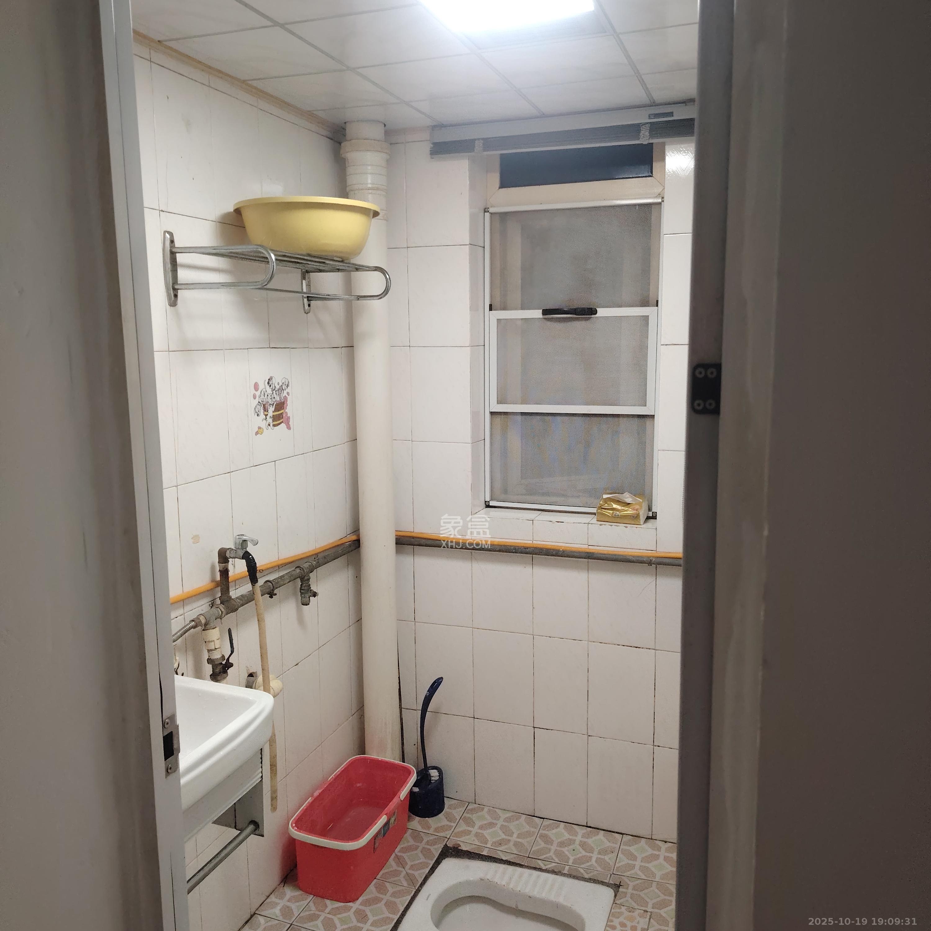 联运公司宿舍 2室1厅1卫 1500.0元/月 联运公司宿舍 2室1厅1卫 1500.0元/月室内图