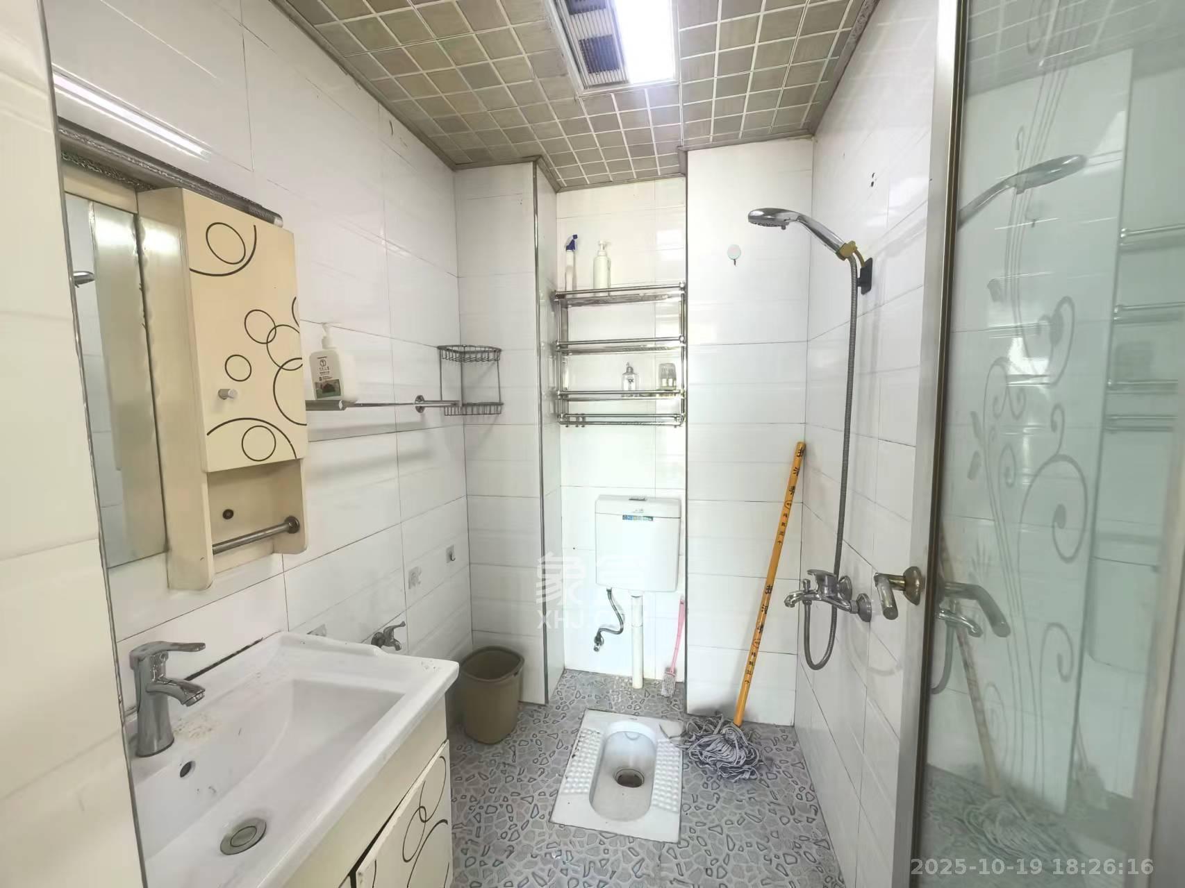 凯轩云顶  1室1厅1卫    1500.0元/月室内图