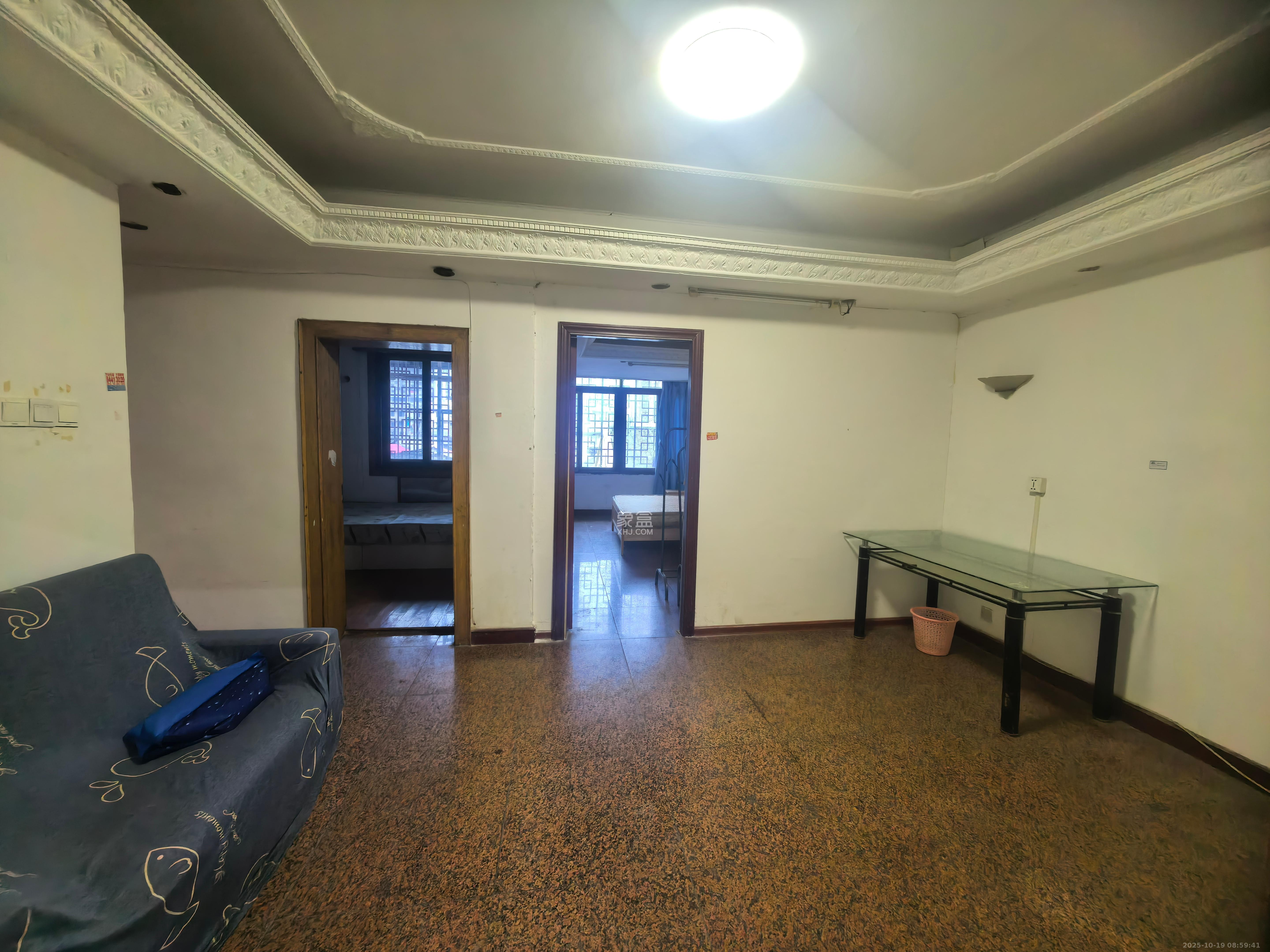 潮宗街小区 1室0厅0卫 2600.0元/月 潮宗街小区 1室0厅0卫 2600.0元/月室内图