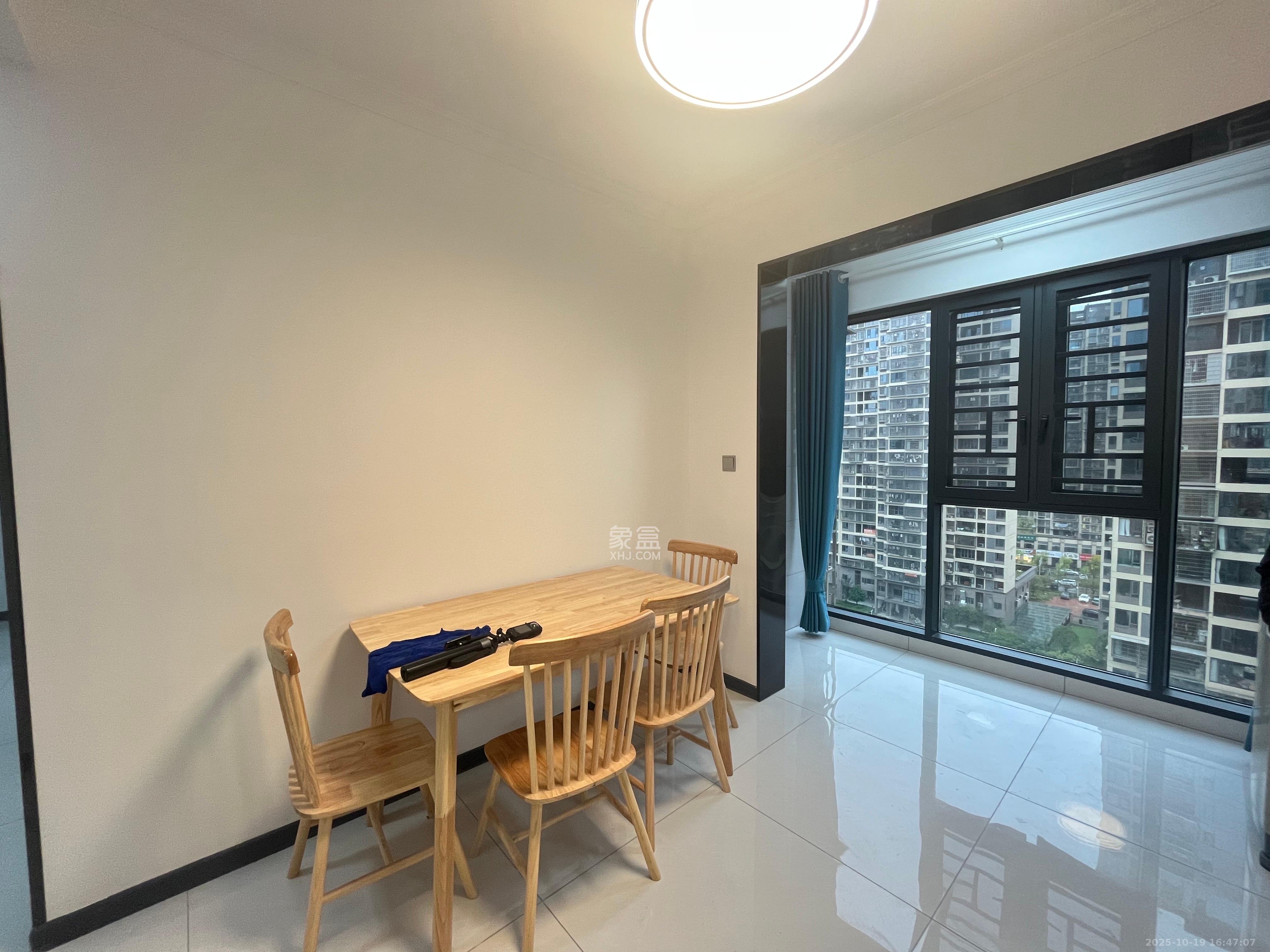 桥头家园二期（桥头家苑二期）  2室2厅1卫    1800.0元/月室内图