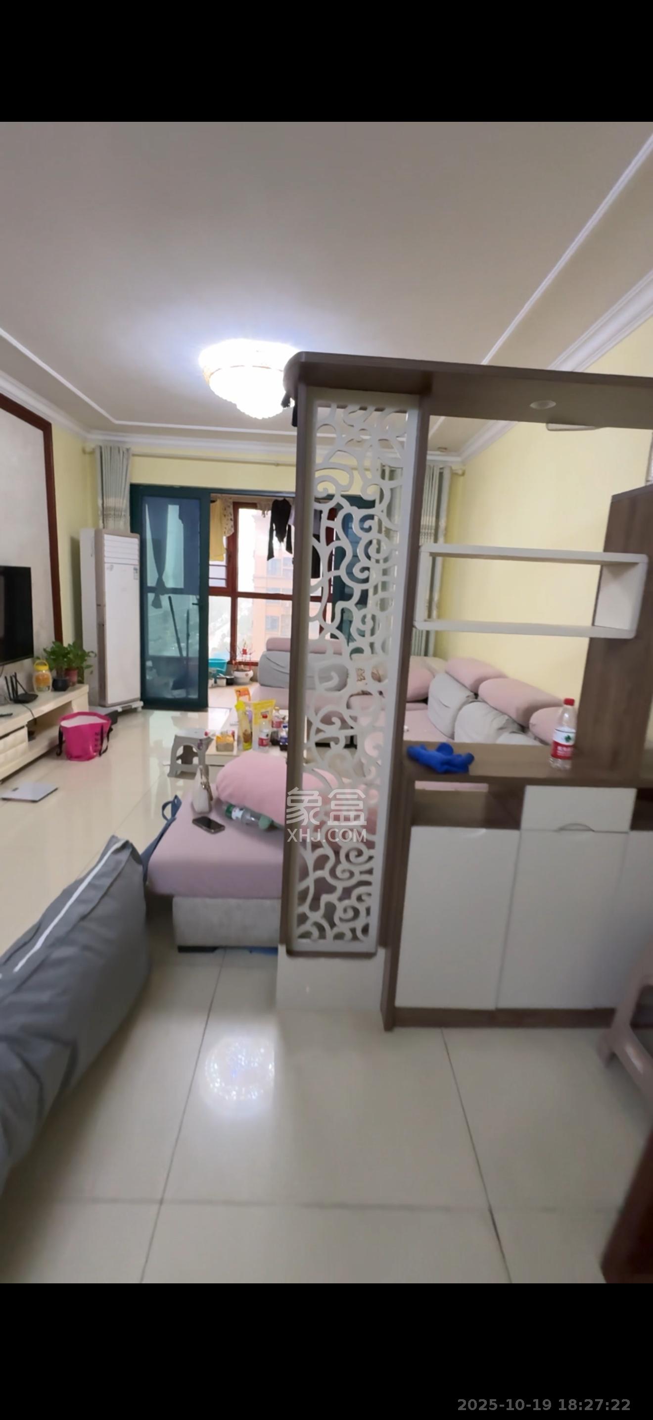 恒大绿洲 3室2厅2卫 3000.0元/月 恒大绿洲 3室2厅2卫 3000.0元/月室内图