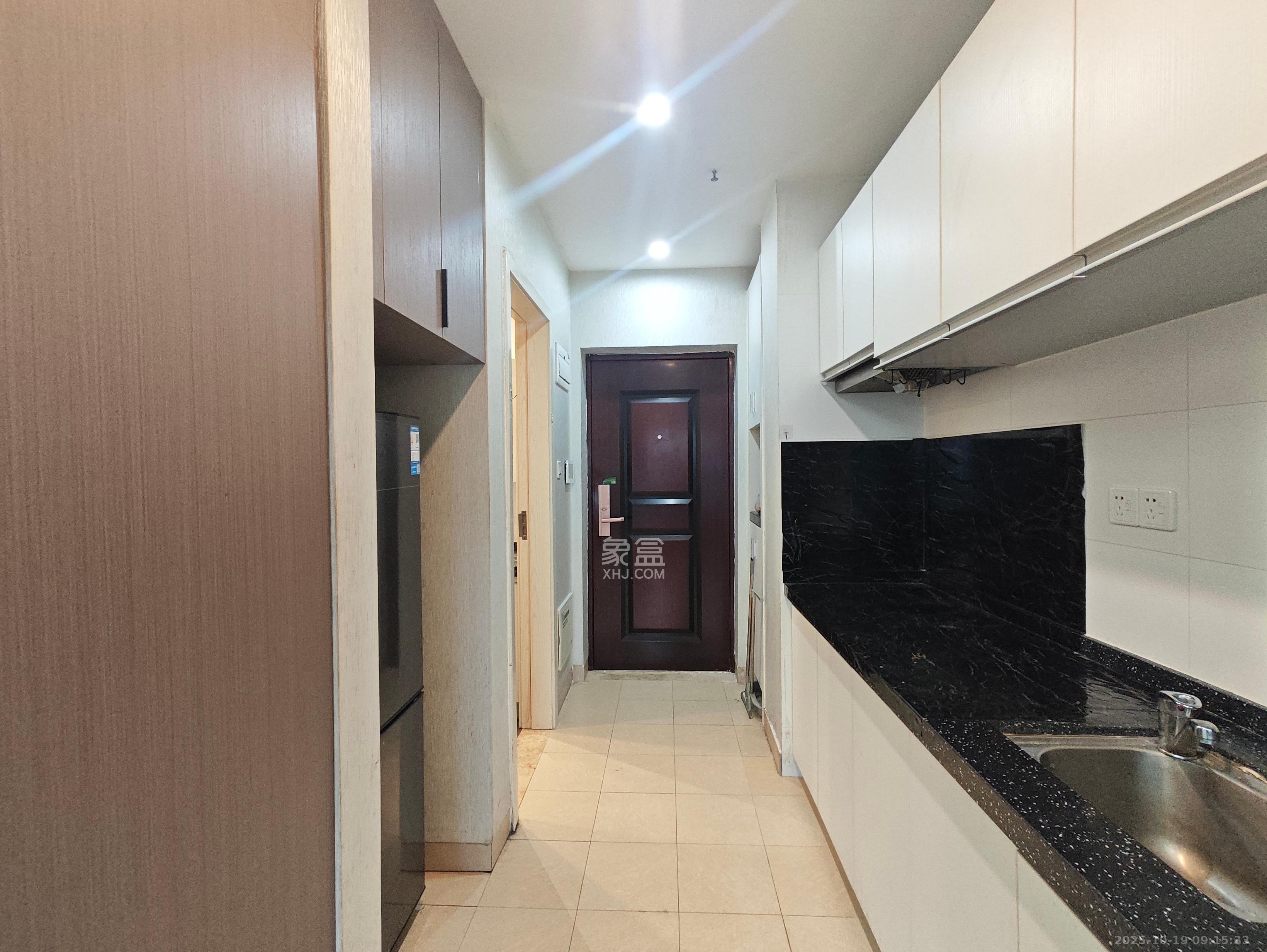 江山帝景哈佛  1室1厅1卫    1300.0元/月 江山帝景哈佛  1室1厅1卫    1300.0元/月室内图