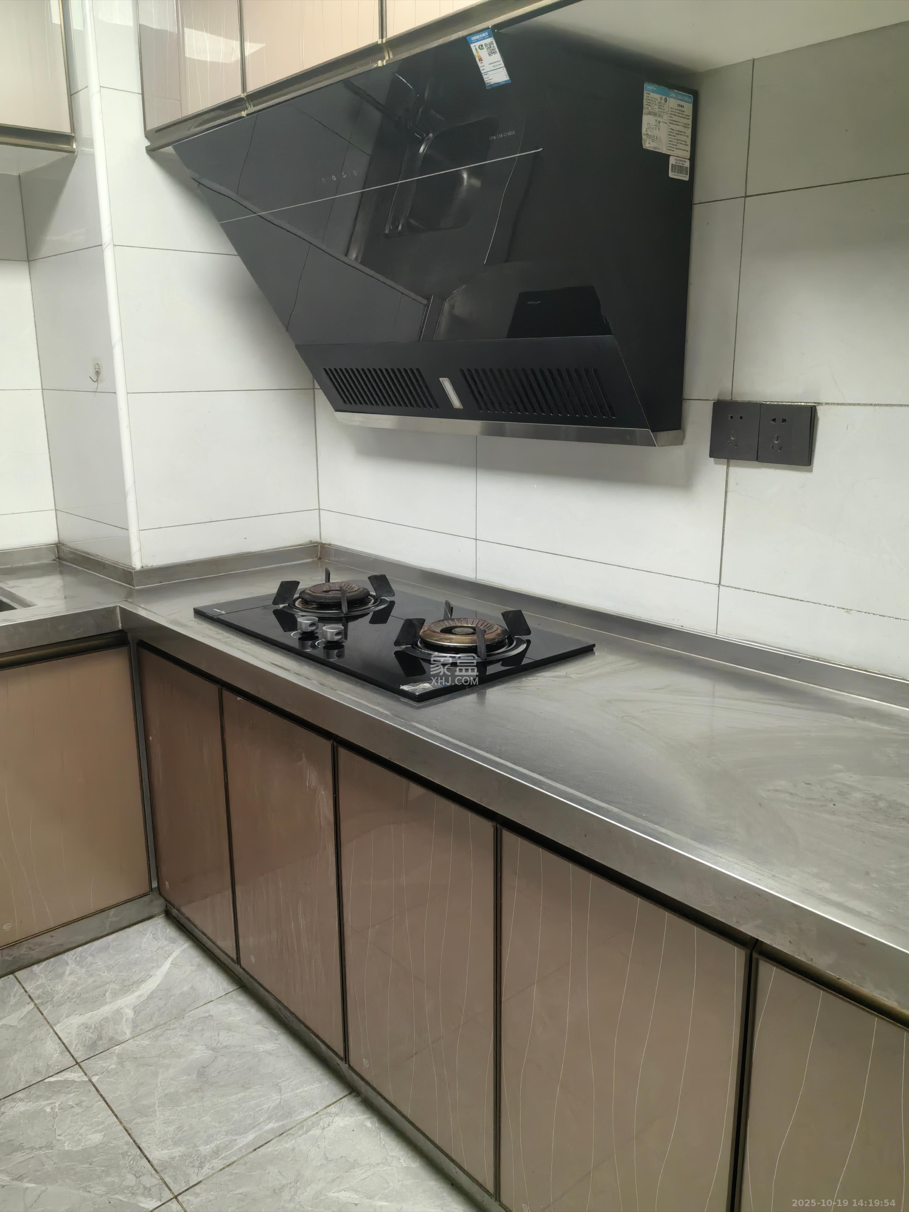 星城新宇川河苑  2室1厅1卫    1800.0元/月室内图