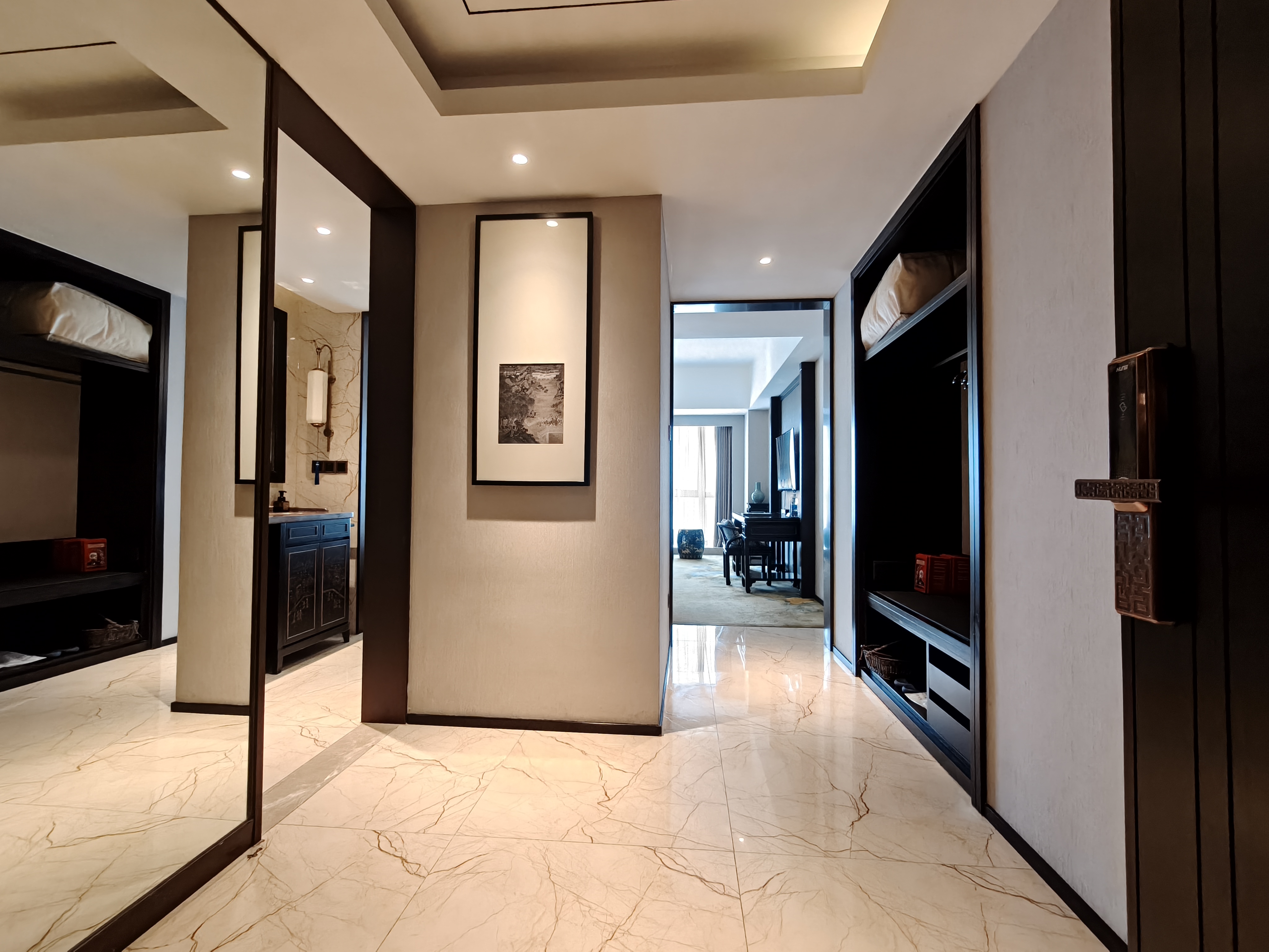 庐山春天  1室1厅1卫    30.0万室内图