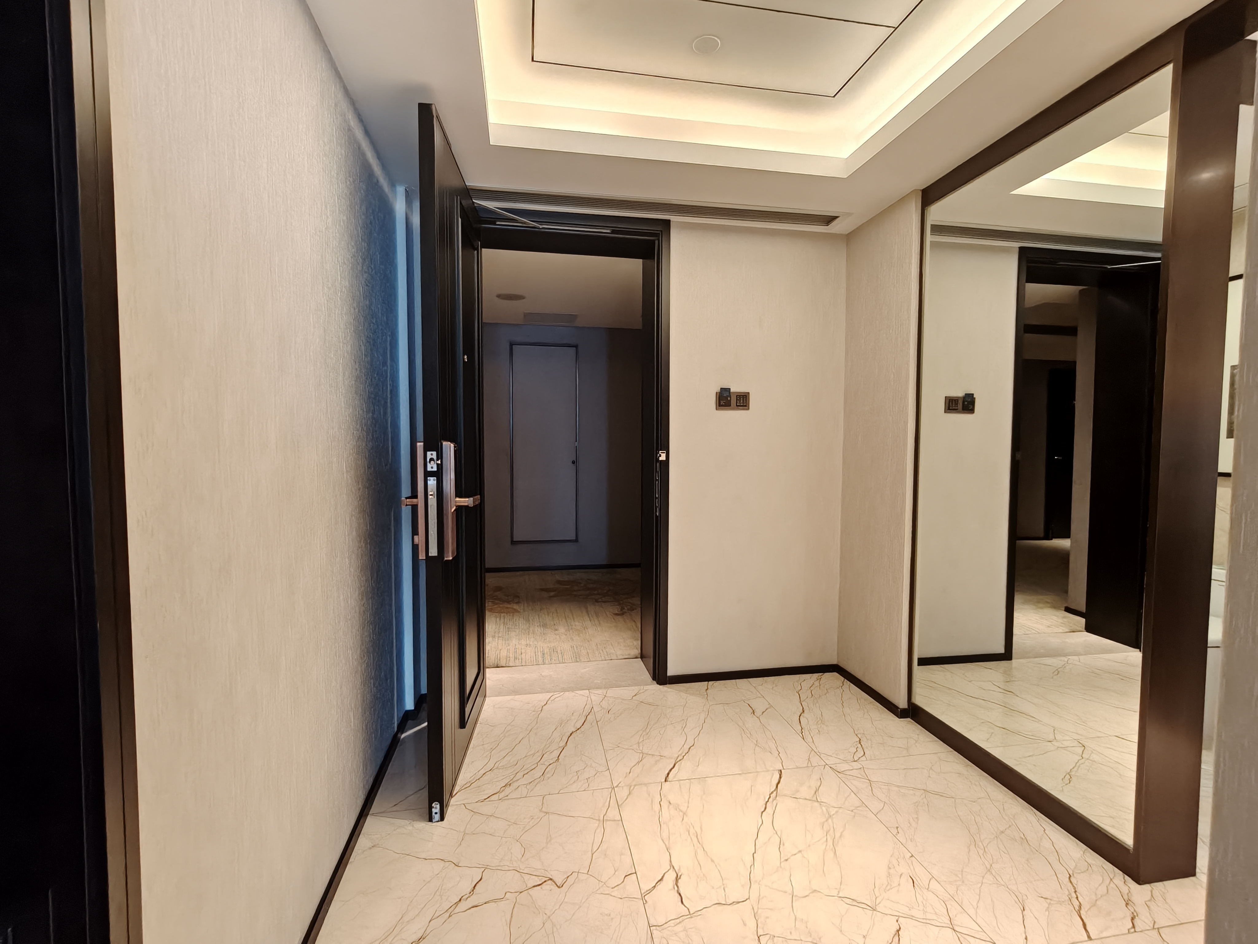 庐山春天 1室1厅1卫 29.0万 庐山春天 1室1厅1卫 29.0万室内图