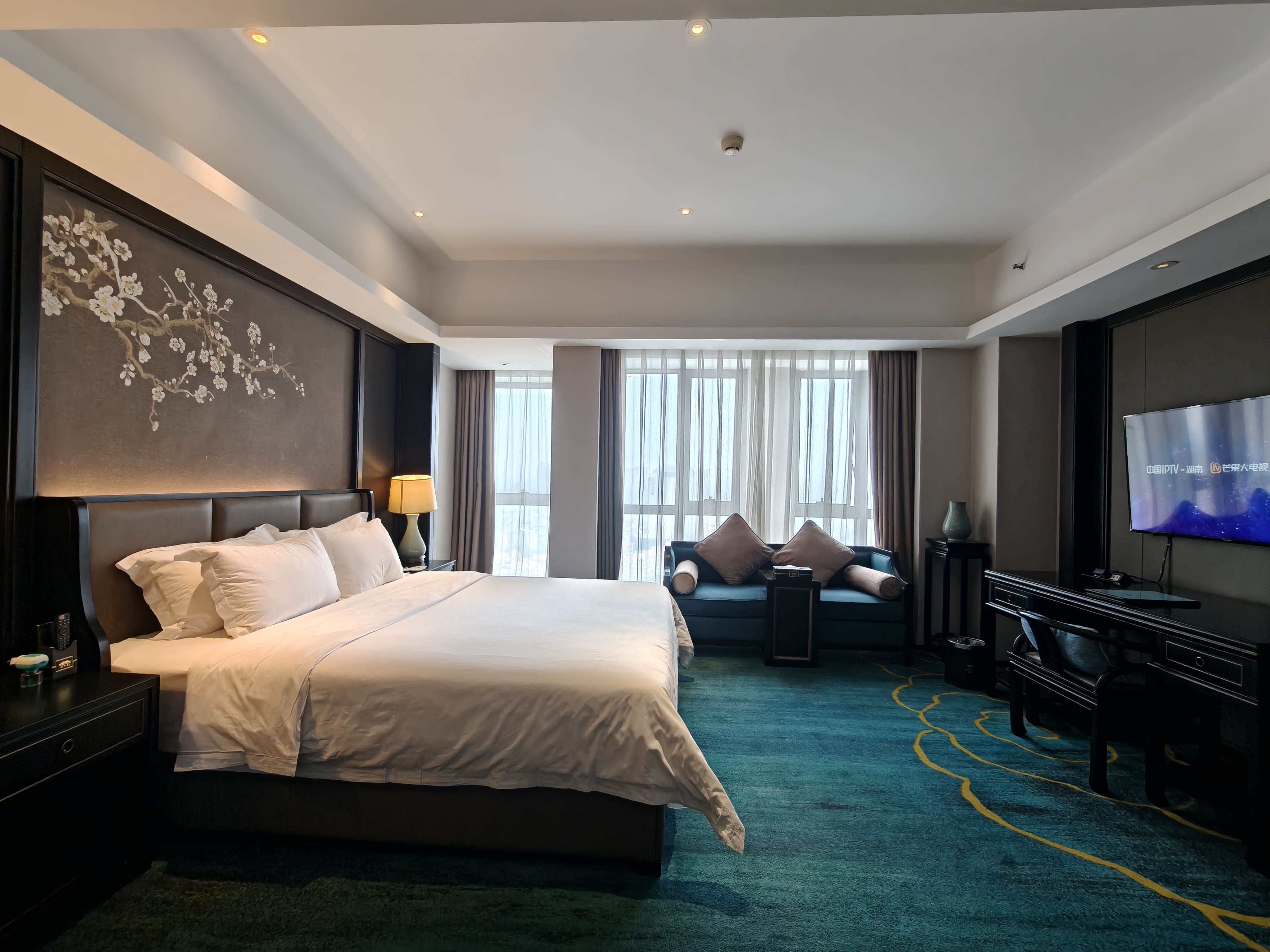 庐山春天 1室1厅1卫 28.0万 庐山春天 1室1厅1卫 28.0万室内图