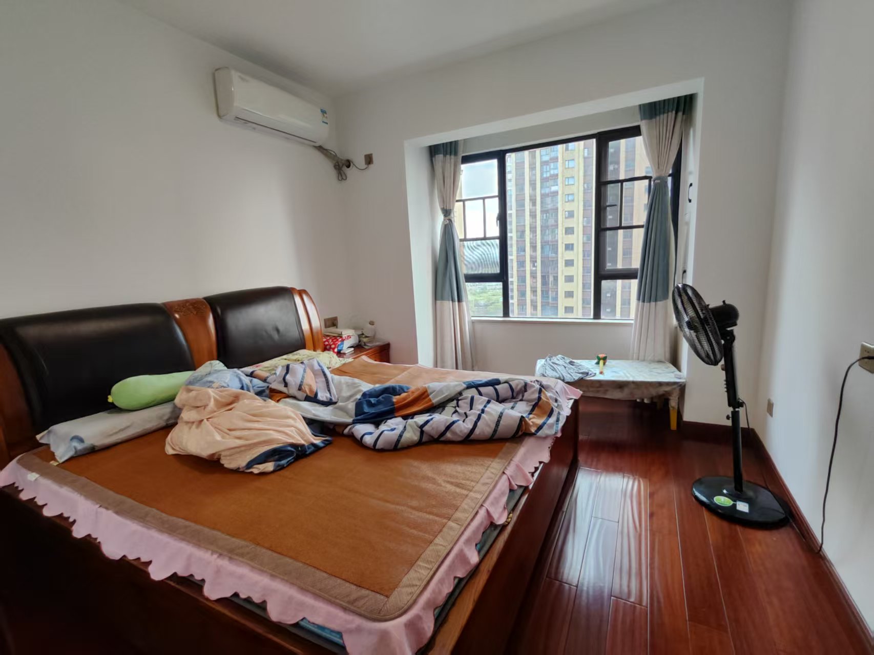 春藤小镇 3室2厅1卫 69.8万 春藤小镇 3室2厅1卫 69.8万室内图